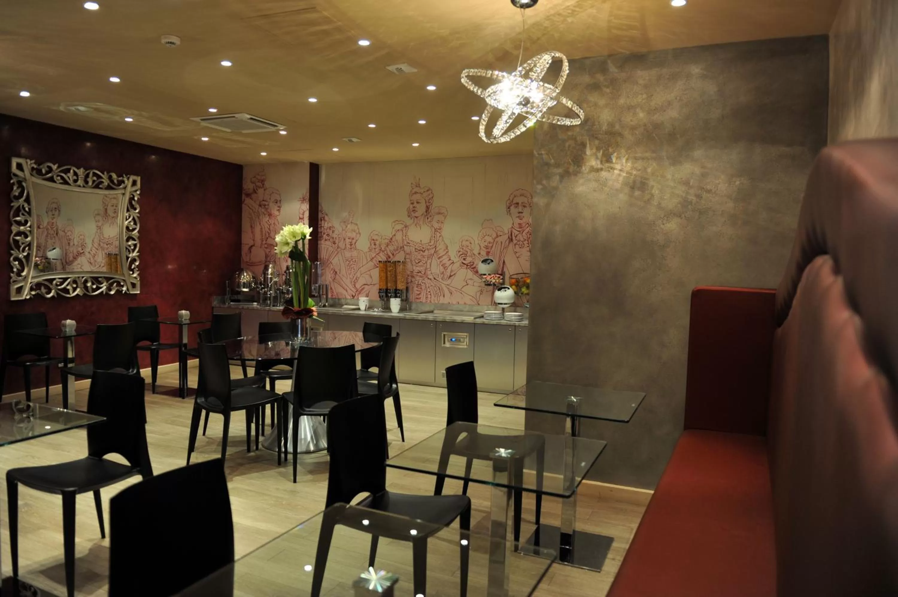 Lobby or reception in Mercure Paris Bastille Marais