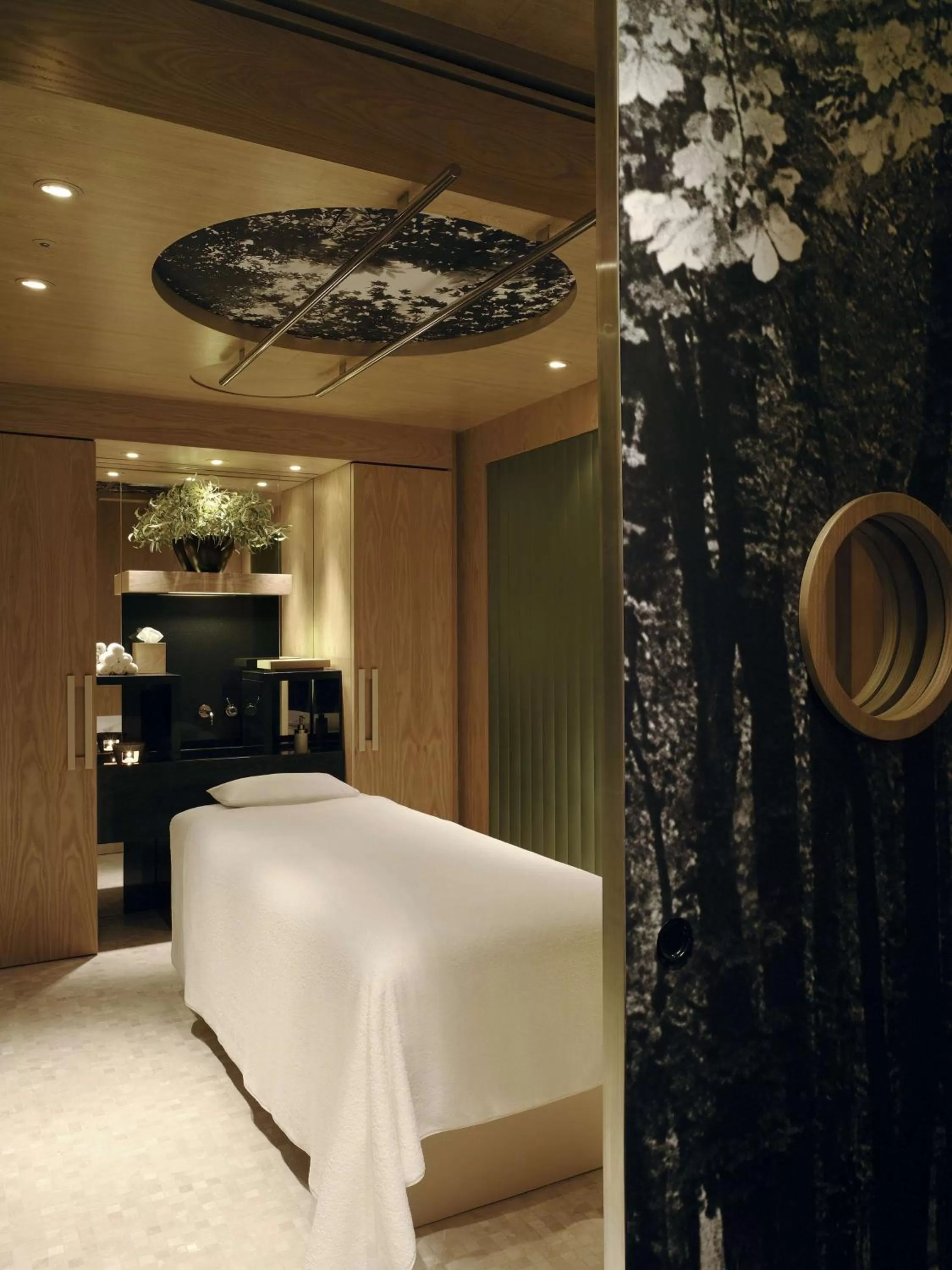 Spa and wellness centre/facilities, Bed in Grand Hyatt Seoul