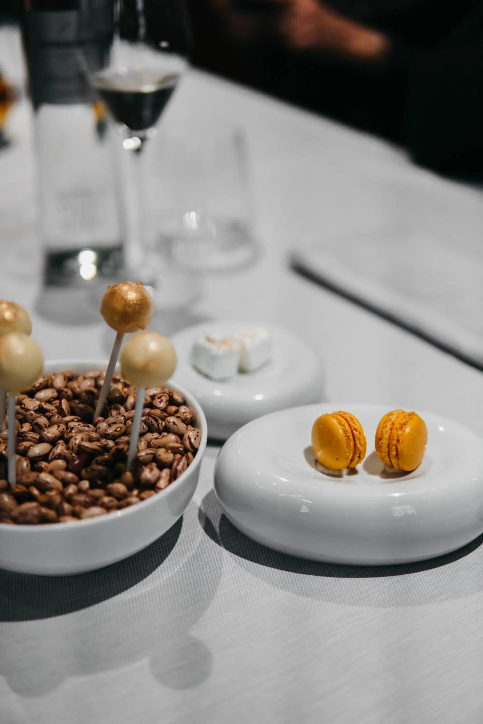 Restaurant/places to eat in J44 Lifestyle Hotel