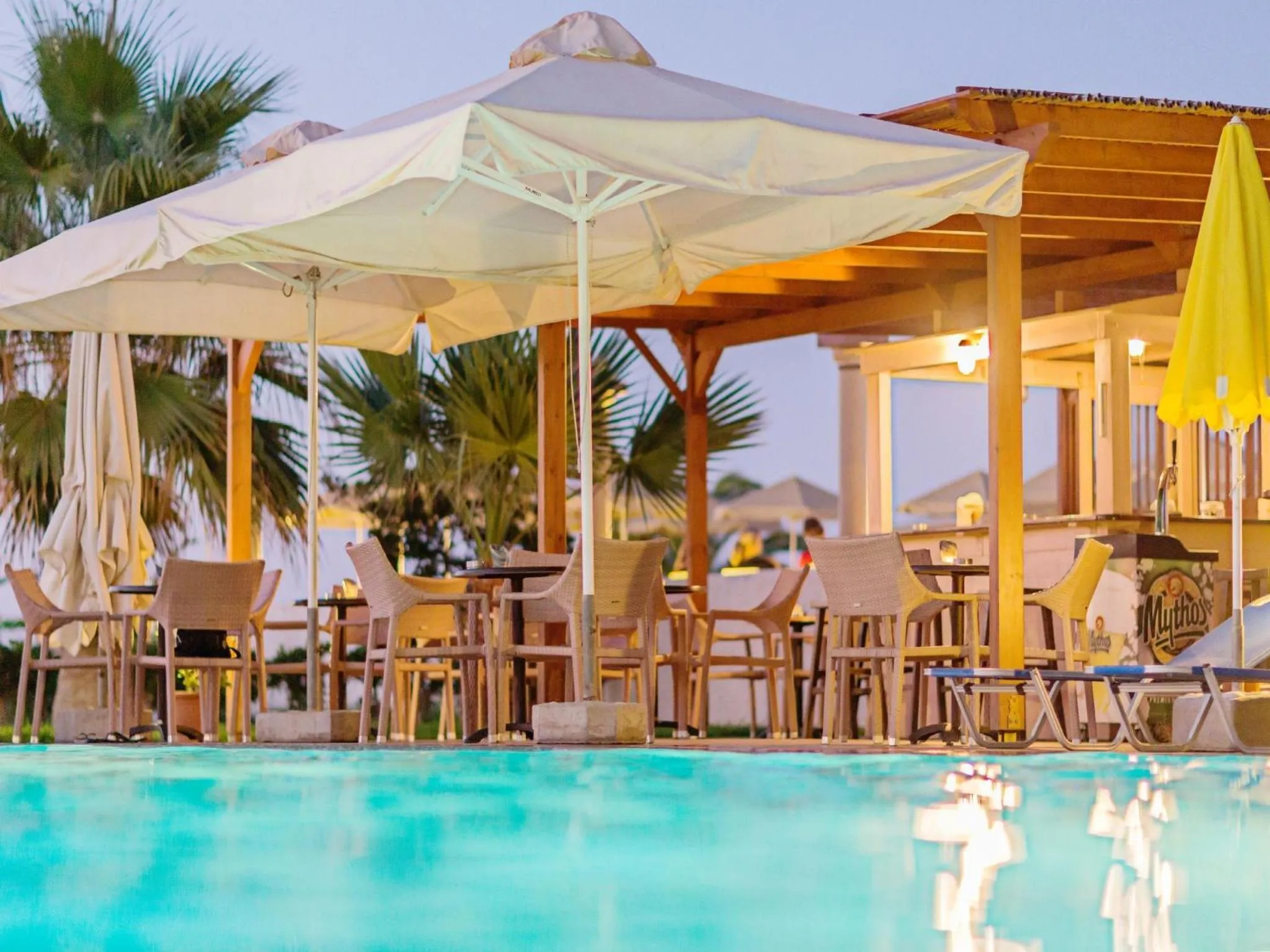 Lounge or bar in Ilian Beach & Apartments