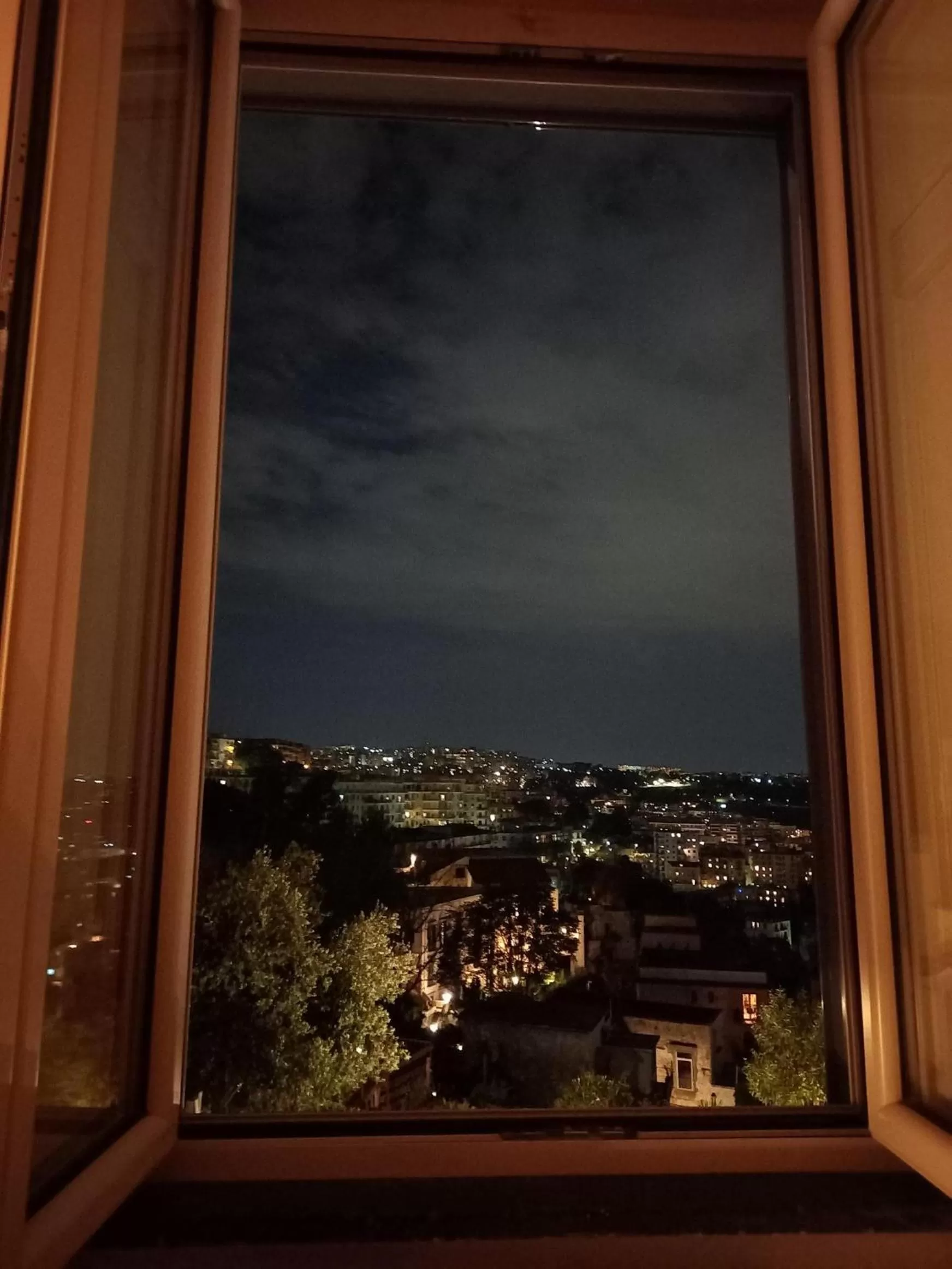 Night in Le Petit Palais - Naples