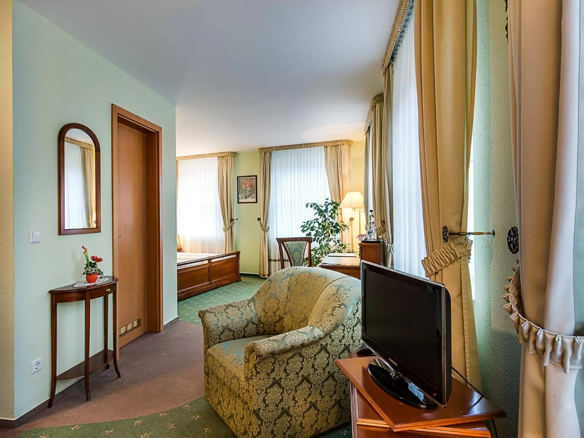 Double Room - single occupancy in Hotel Zur Burg GmbH Double Room - single occupancy in Hotel Zur Burg GmbH