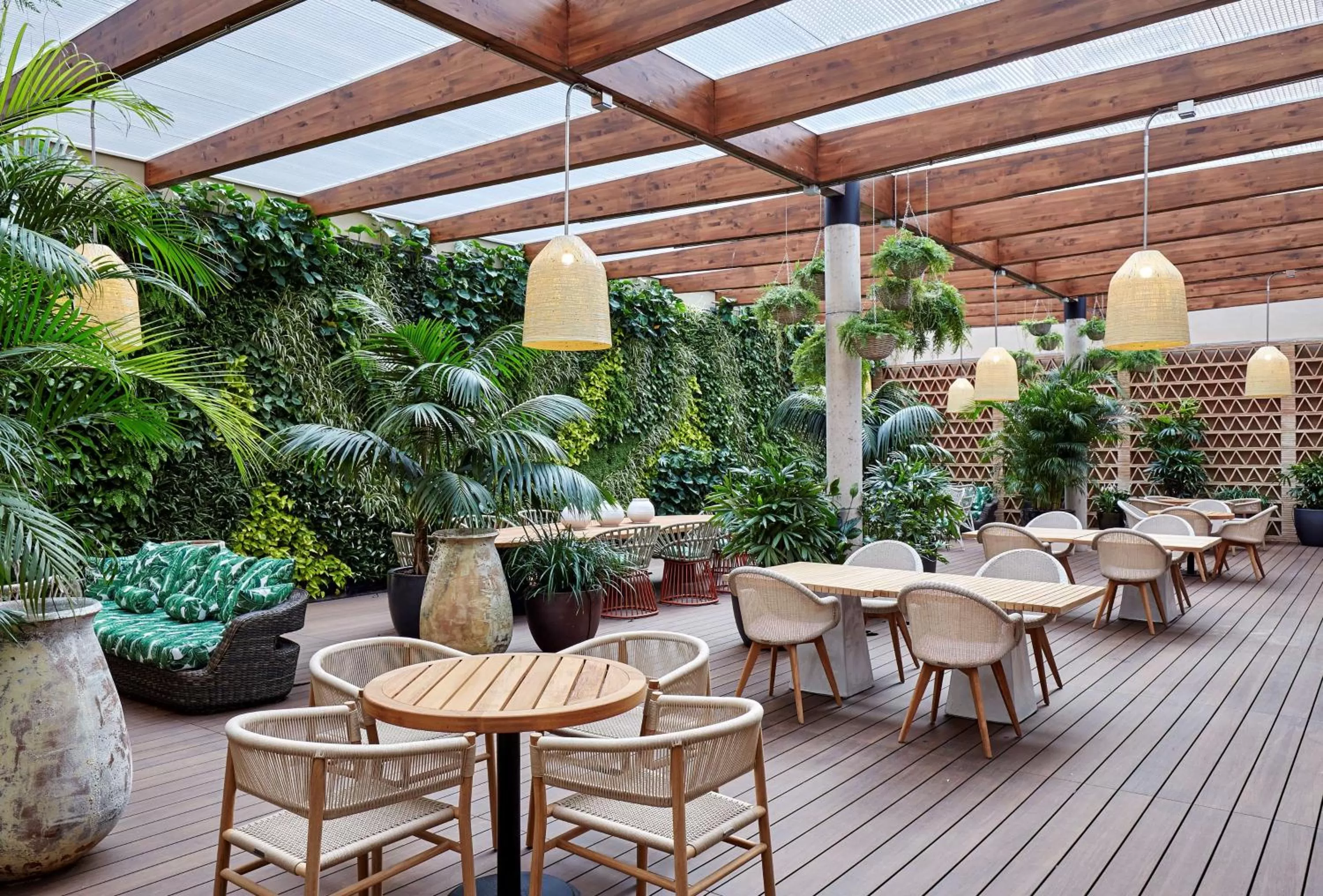 Restaurant/places to eat in Radisson Blu 1882 Hotel, Barcelona Sagrada Familia