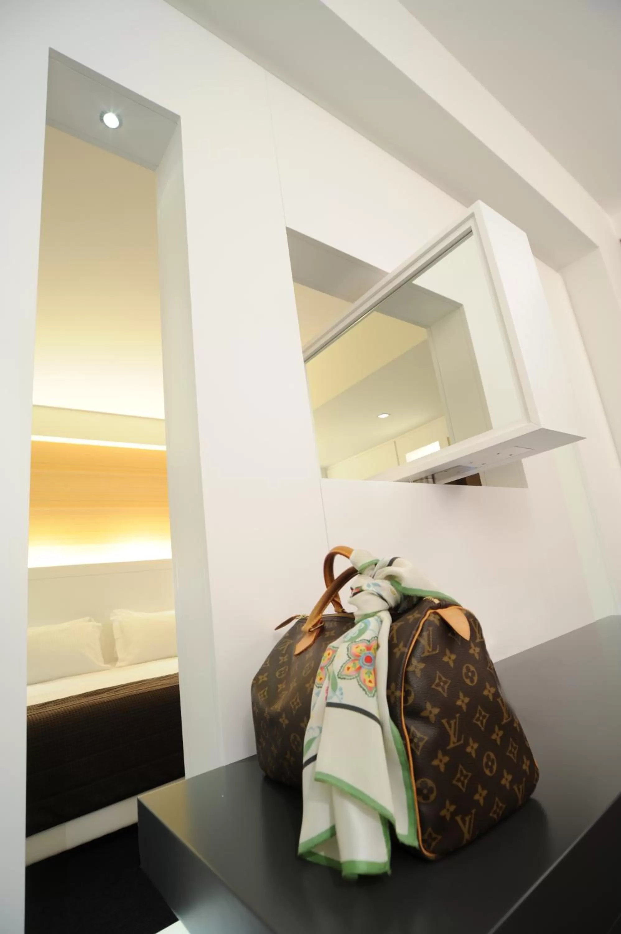 Decorative detail in iH Hotels Roma Z3