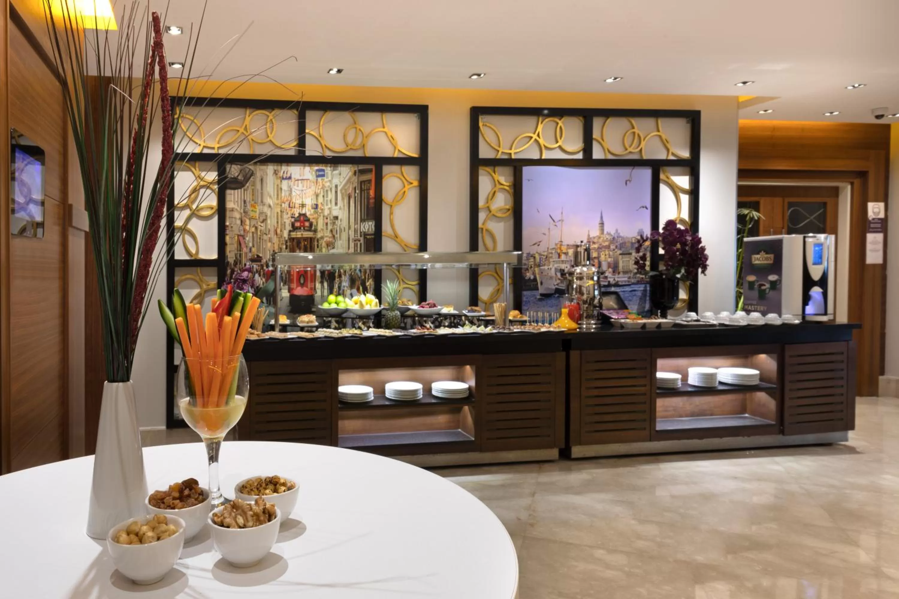 Meeting/conference room in Mercure Istanbul Bomonti