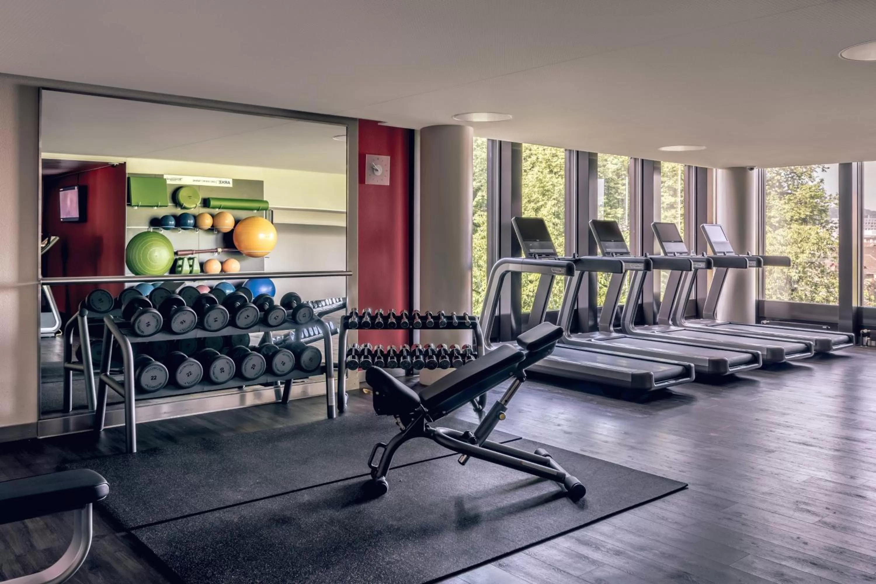 Fitness centre/facilities in Zurich Marriott Hotel