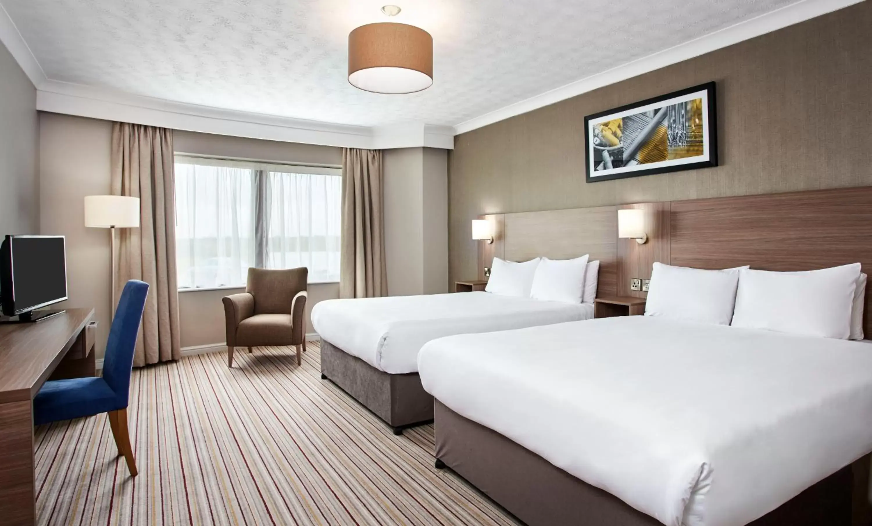 Standard Double or Twin Room in Leonardo Hotel and Conference Venue Hinckley Island Standard Double or Twin Room in Leonardo Hotel and Conference Venue Hinckley Island
