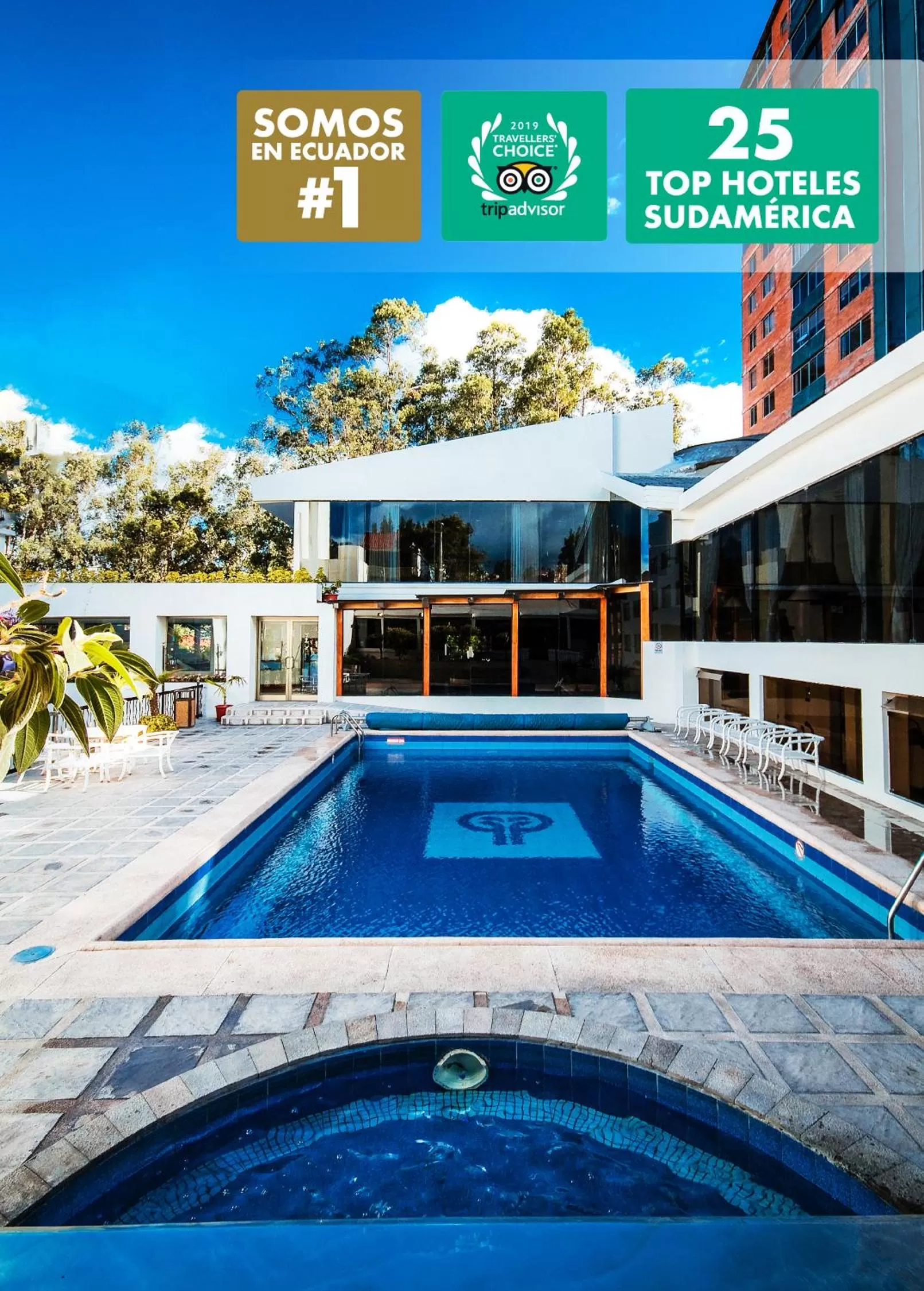 Swimming pool in Oro Verde Cuenca