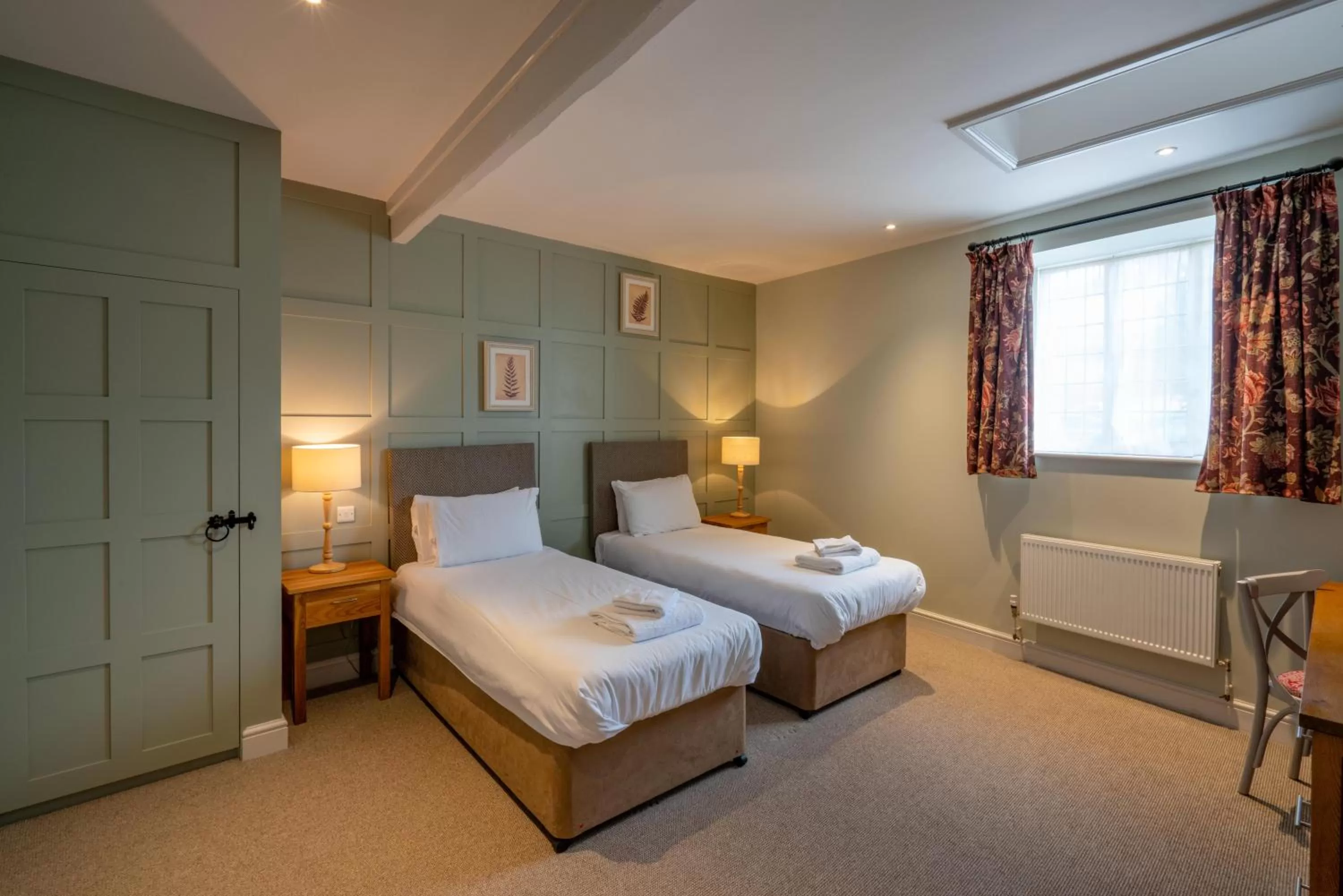 Bed in The Kings Arms Hotel