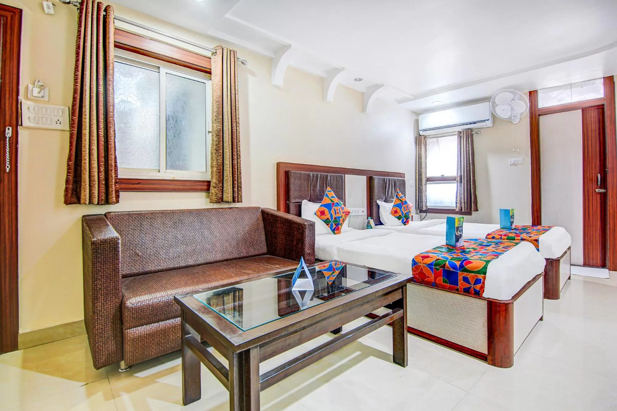 Bedroom, Bed in Via CT Palace