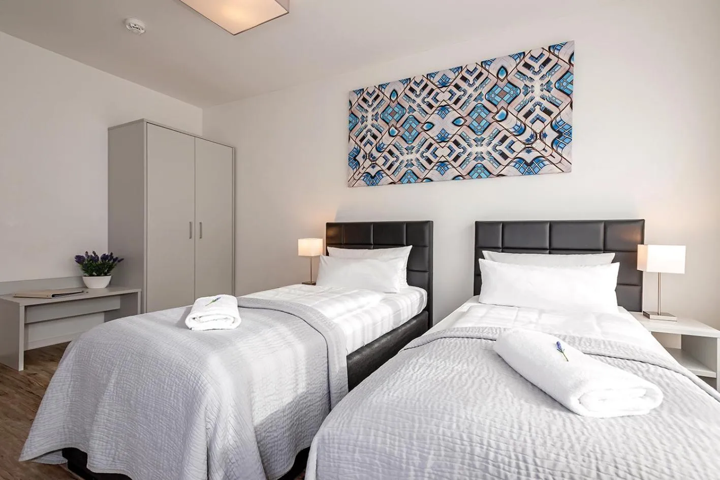 Bed in Apartments Rosenthal Residence