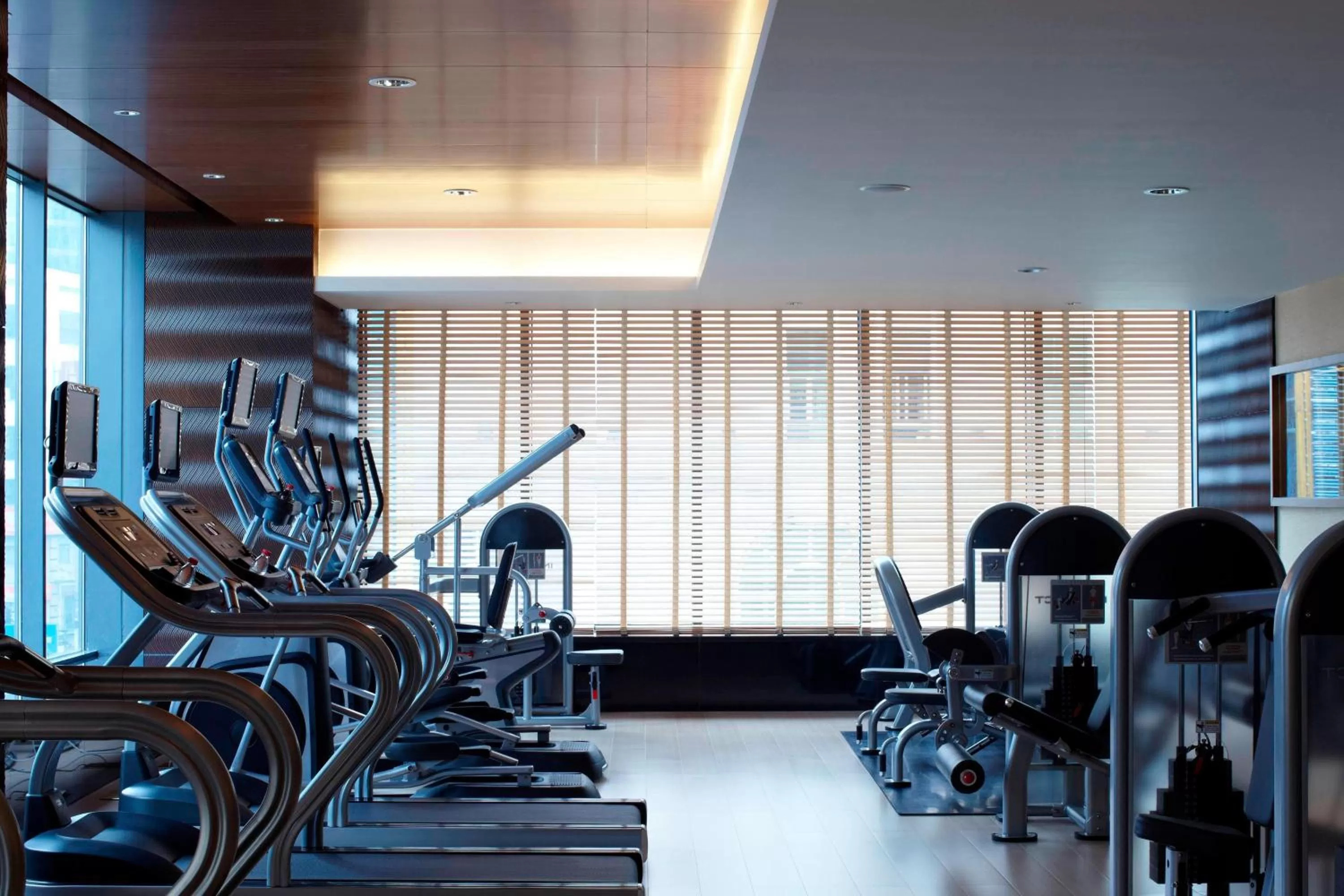 Fitness centre/facilities in Courtyard by Marriott Shanghai Central