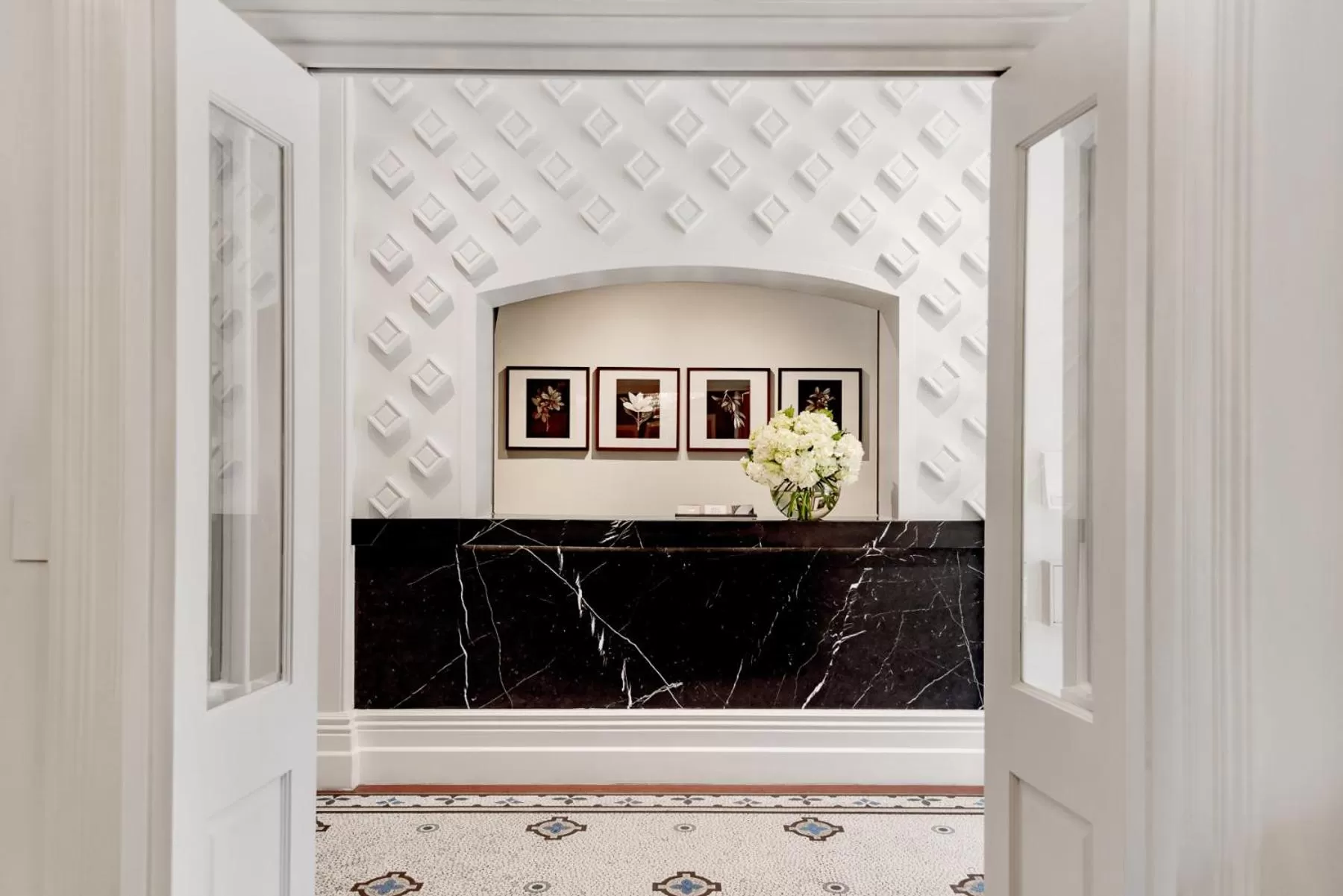 Lobby or reception in Hotel Challis Potts Point