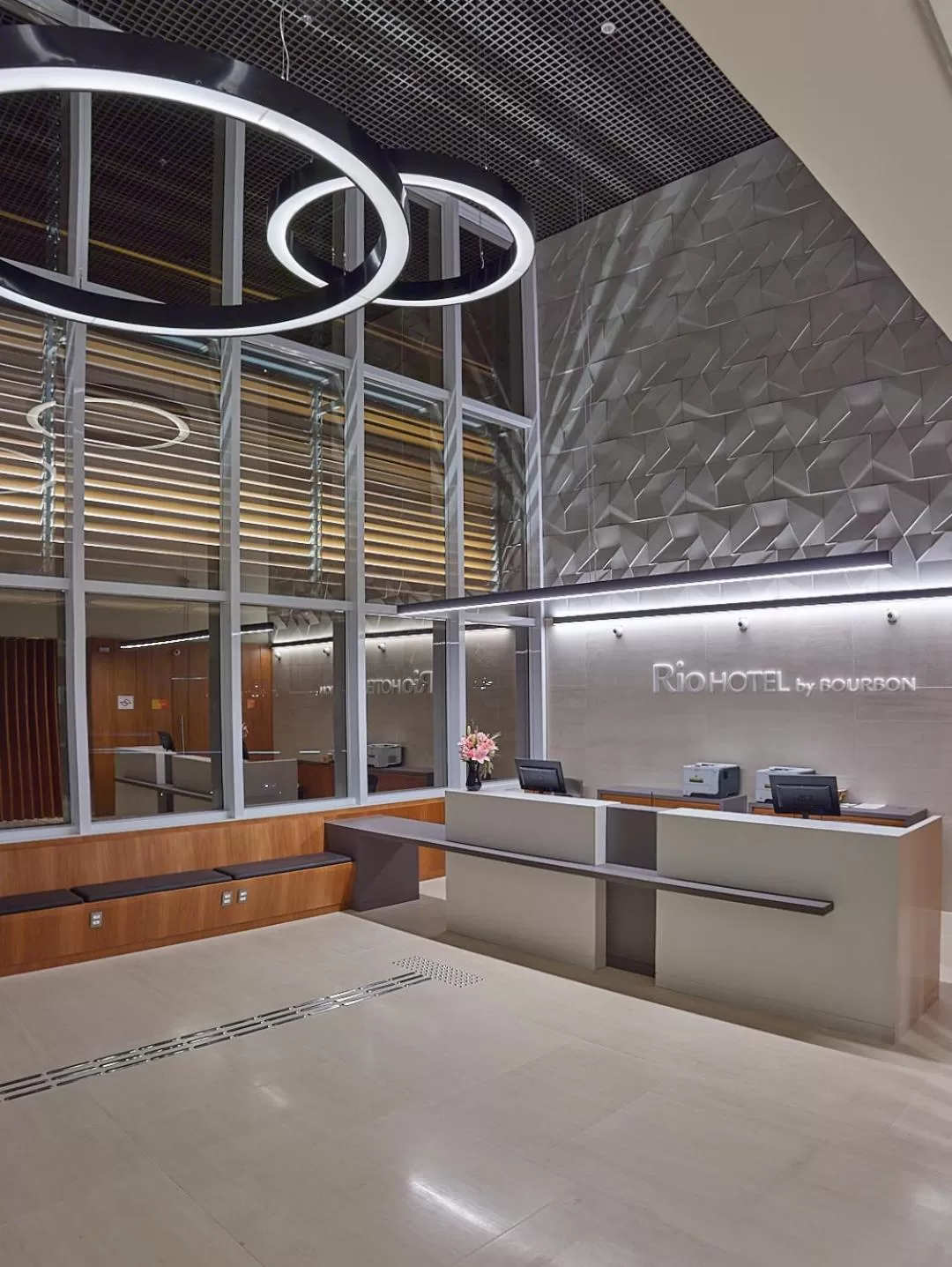 Lobby or reception in Rio Hotel by Bourbon Campinas