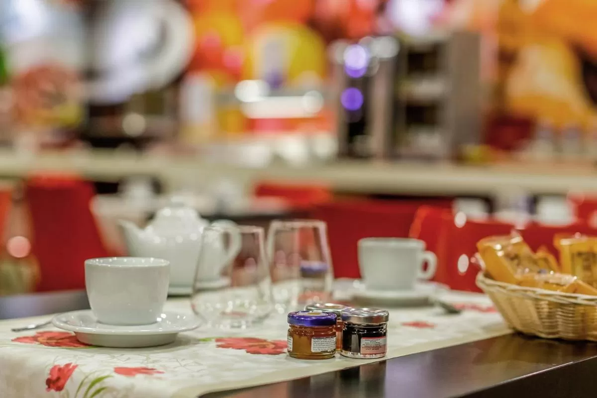 Food and drinks in Hotel Motel Prestige