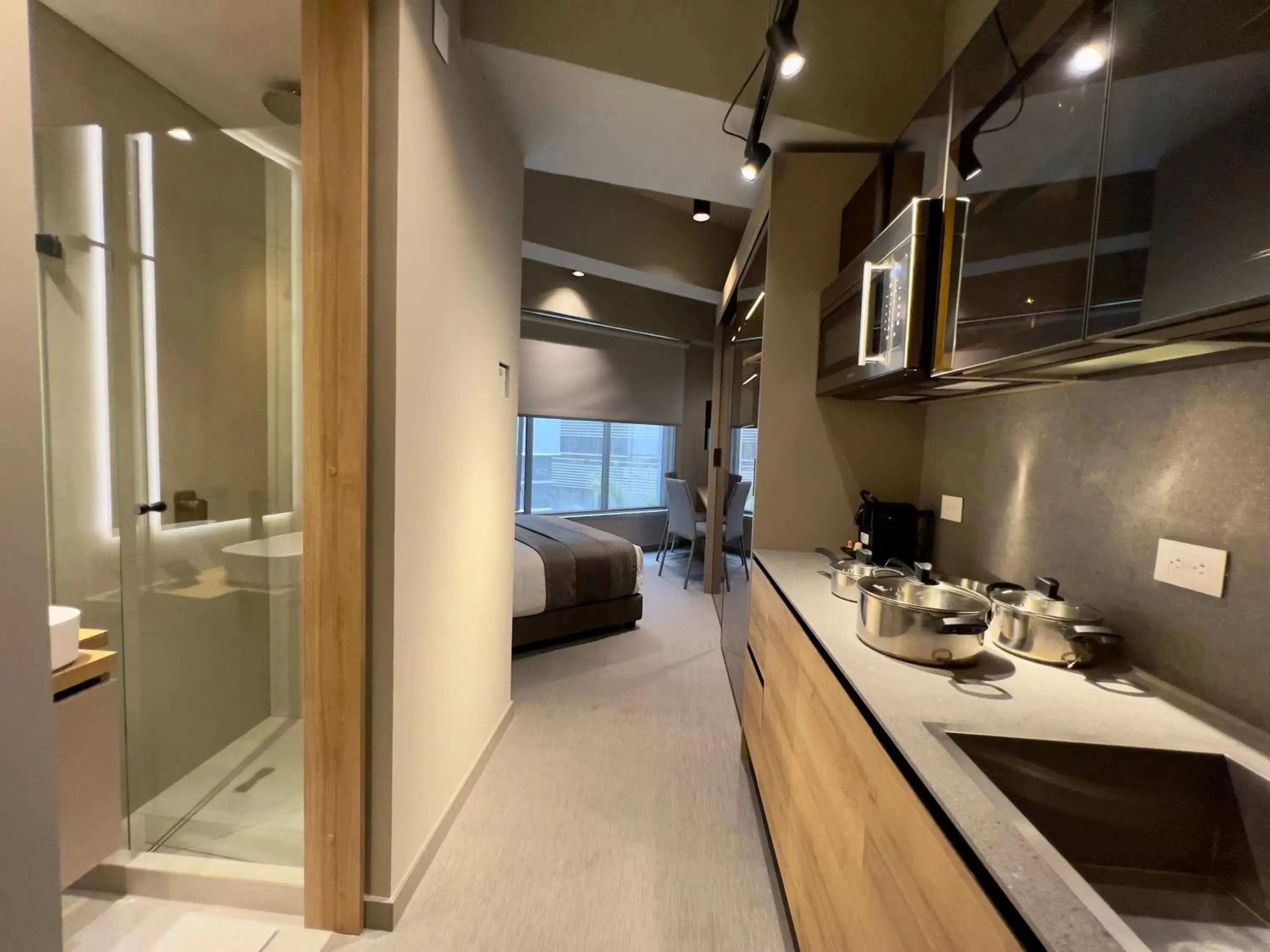 Studio in ICON 100 Luxury Apartasuites Studio in ICON 100 Luxury Apartasuites