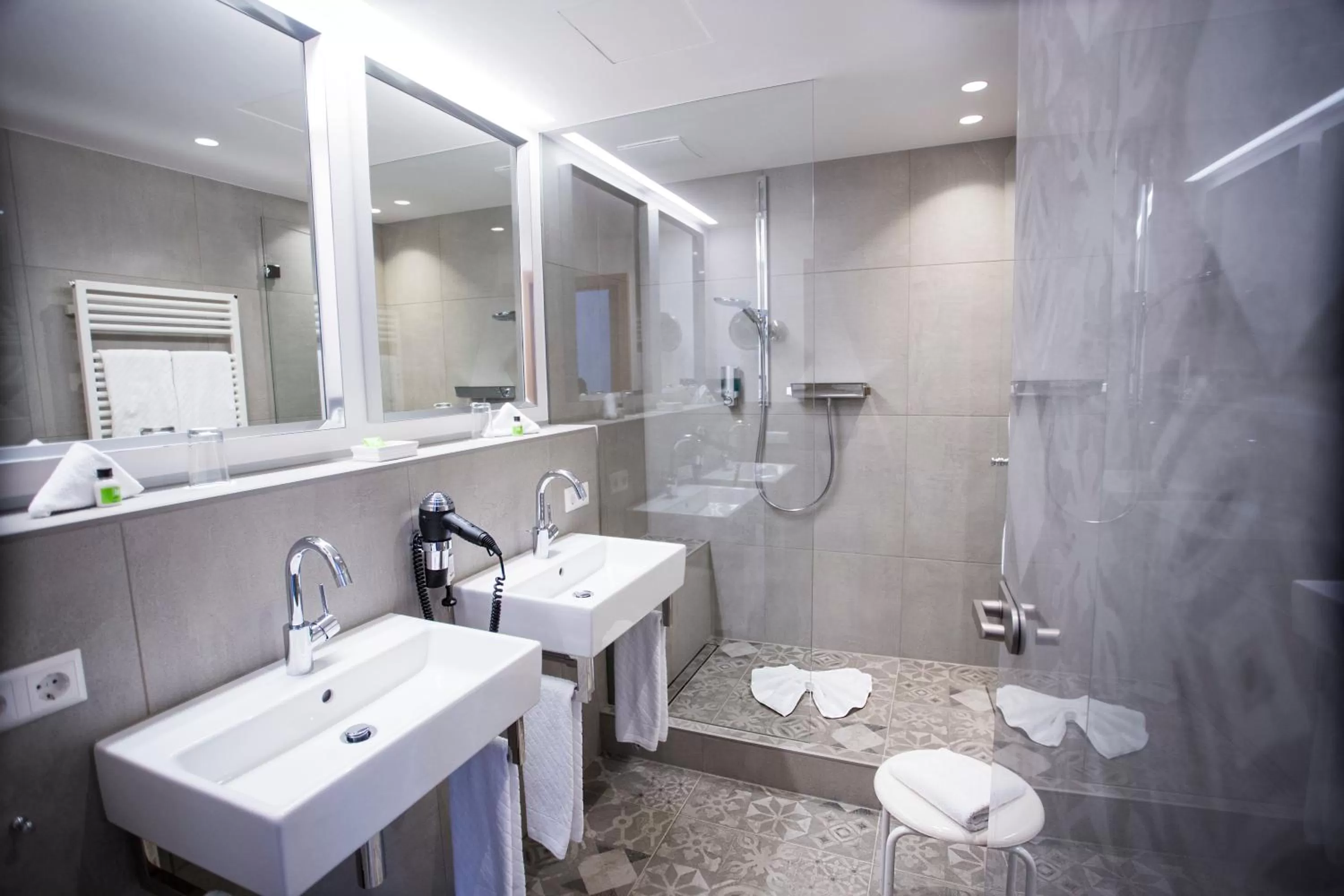 Photo of the whole room in Hotel Jagdhaus Wiese