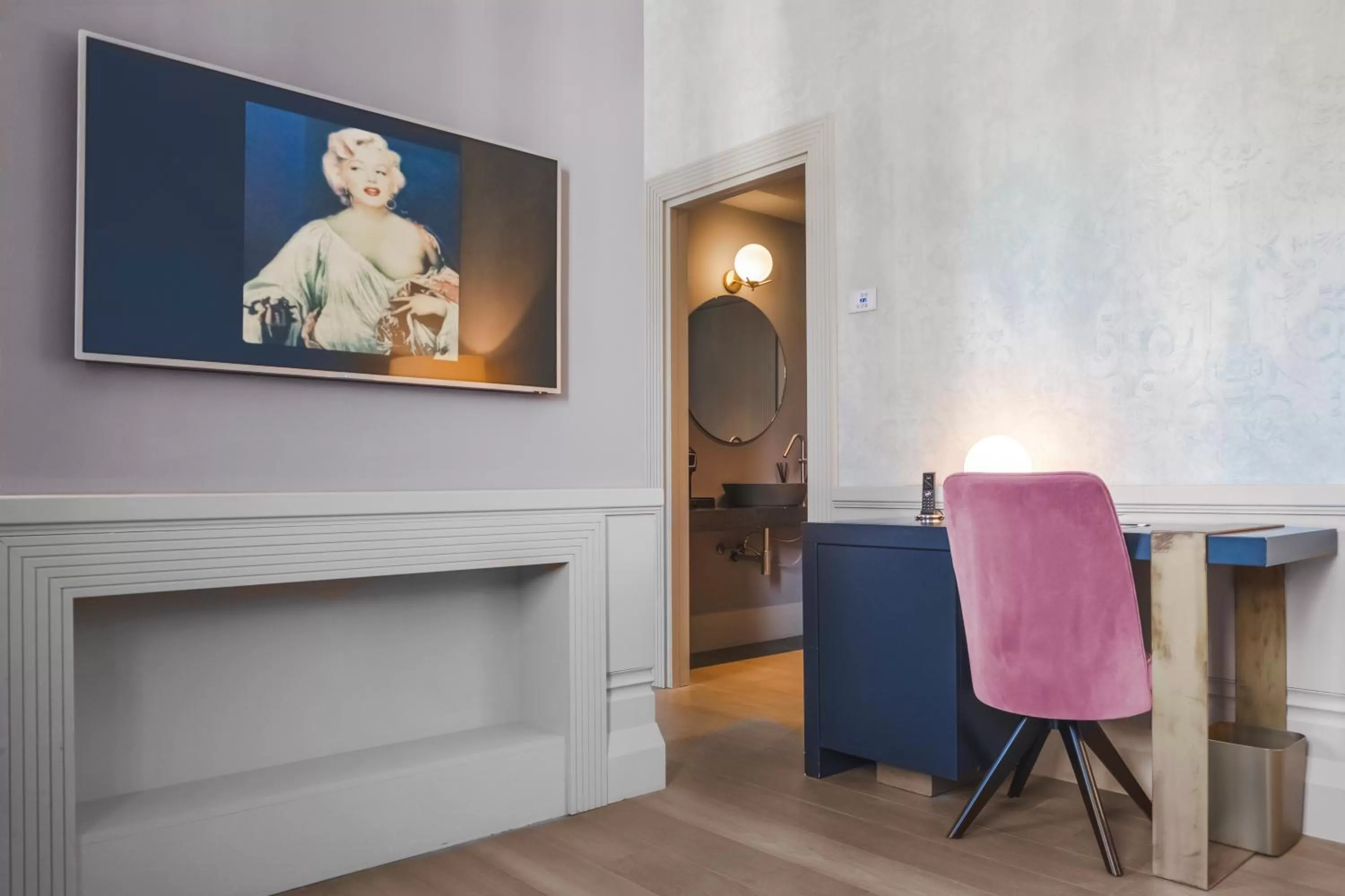 TV and multimedia in Palazzo Cornalia