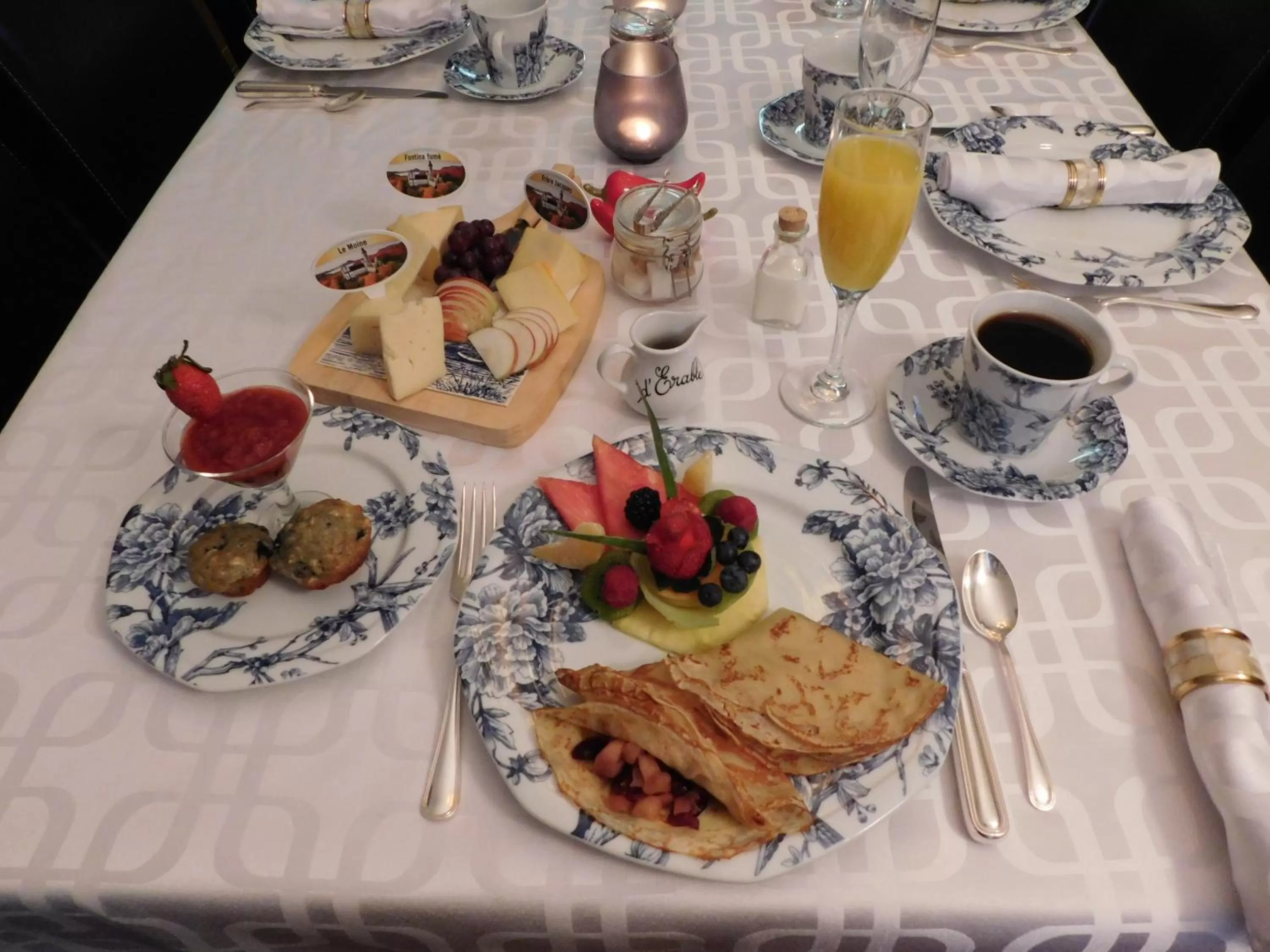 Breakfast in Au Coeur De Magog