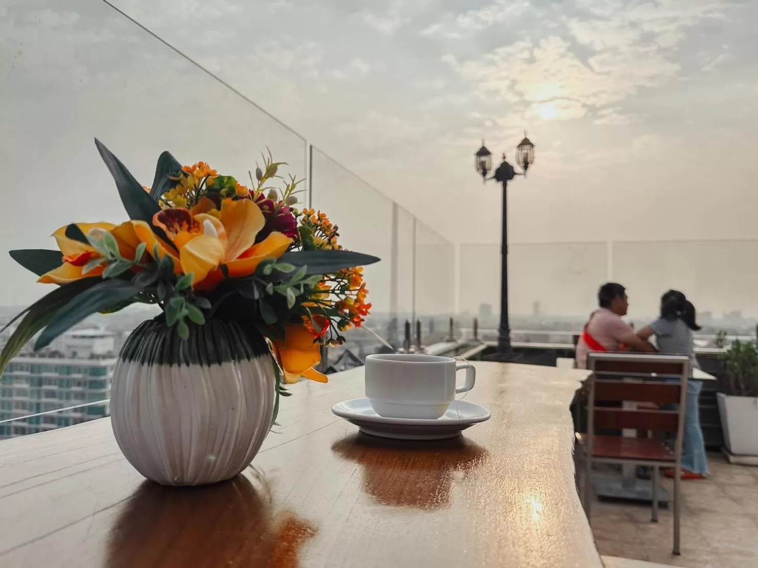 Patio in Hotel De Khuvieng