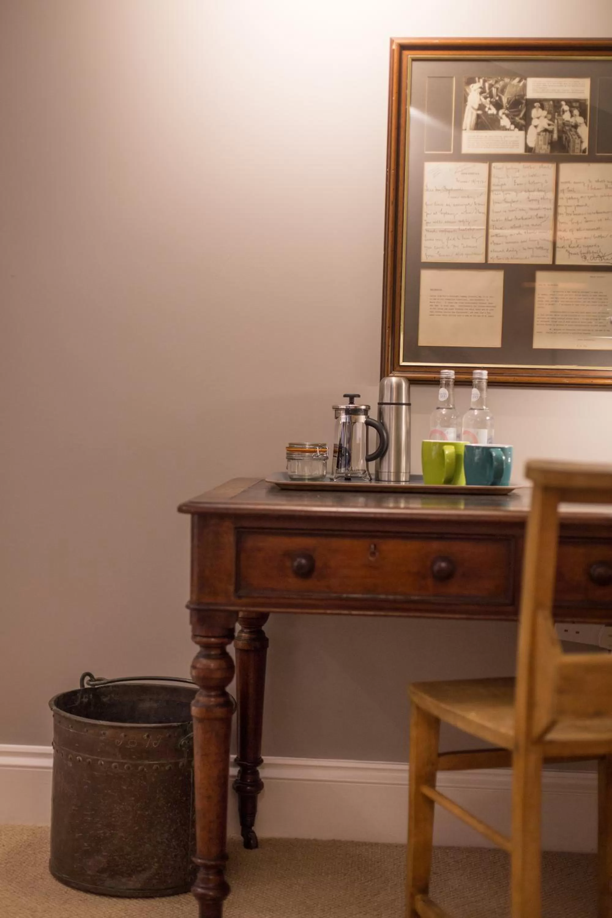 Decorative detail in The Redan Inn