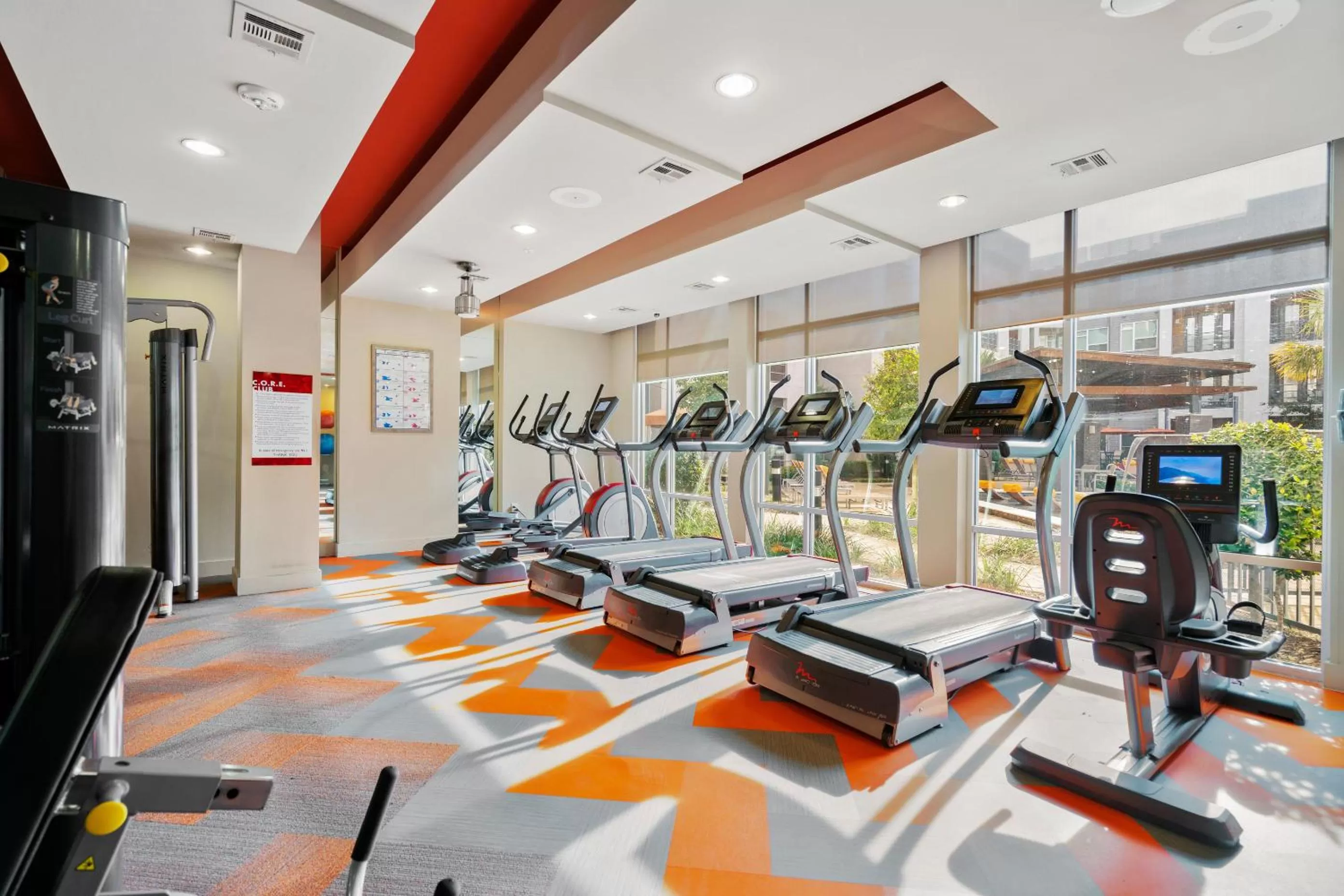 Fitness centre/facilities in Kasa Love Field-Medical District Dallas