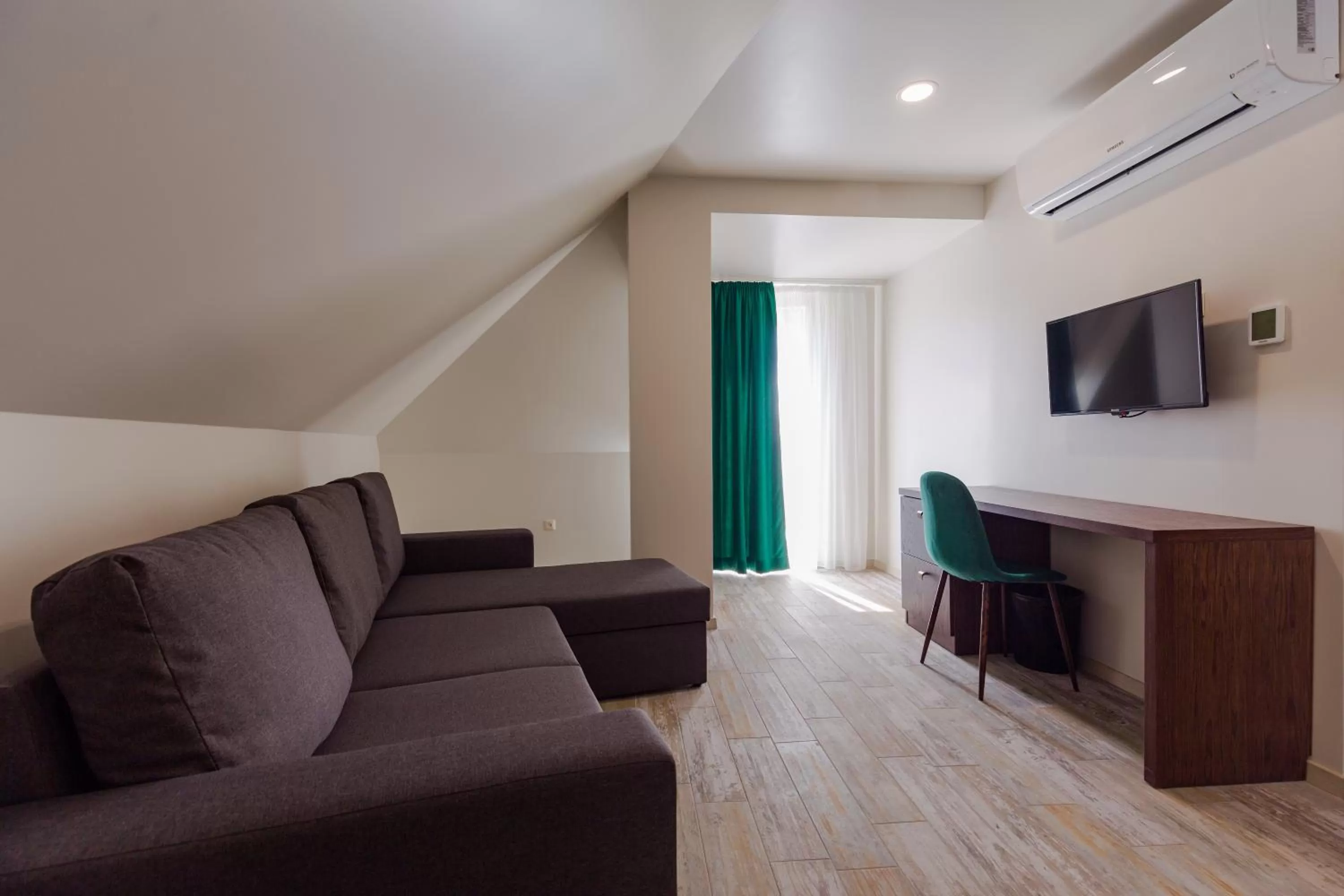 TV and multimedia in Hotel BLOOM Batumi