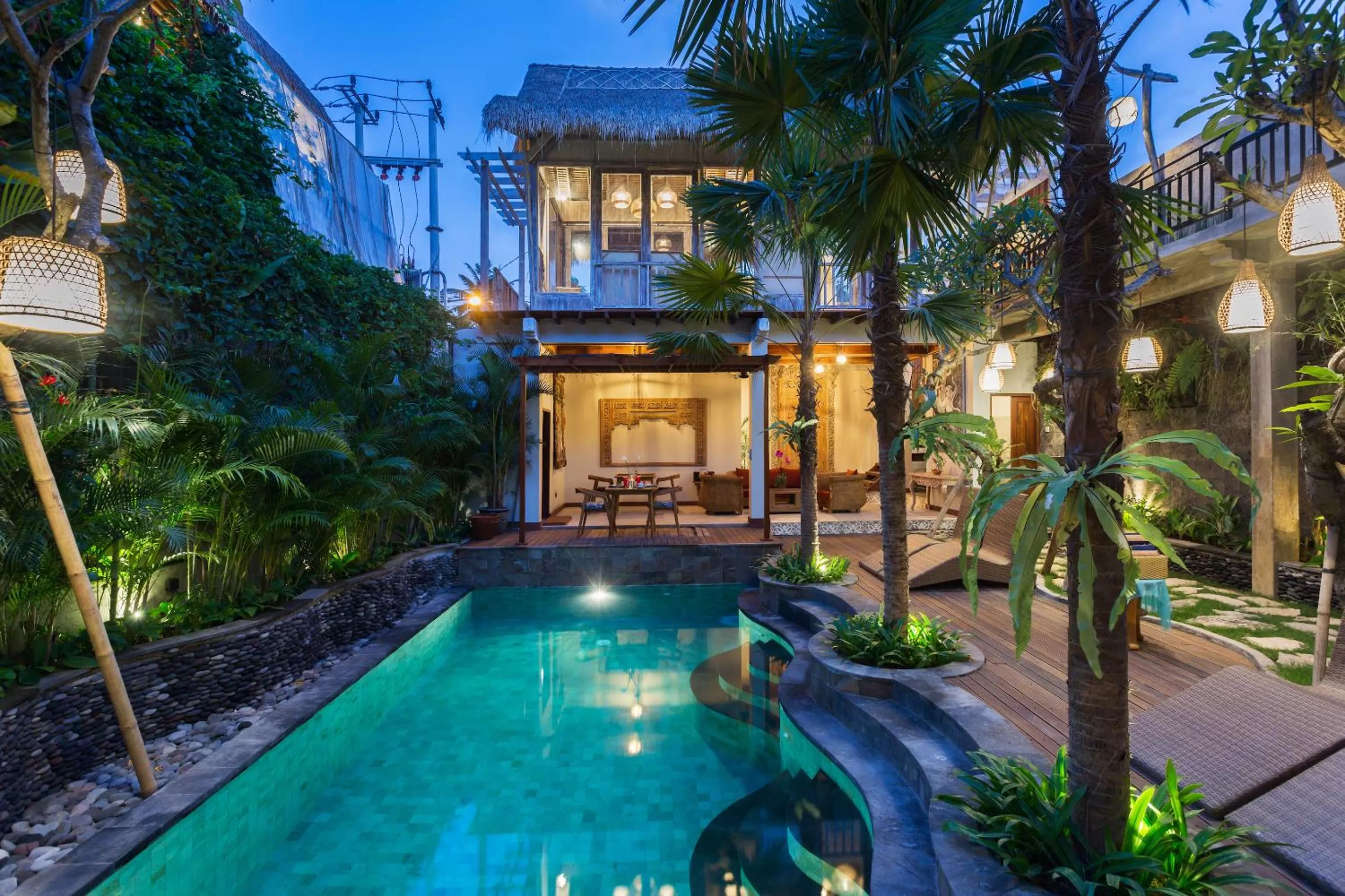 Pool view in Bije Boutique & Gallery