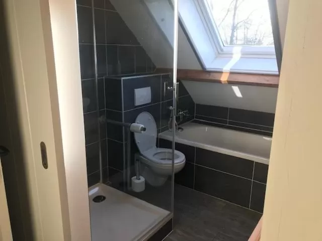 Bathroom in De Hostee