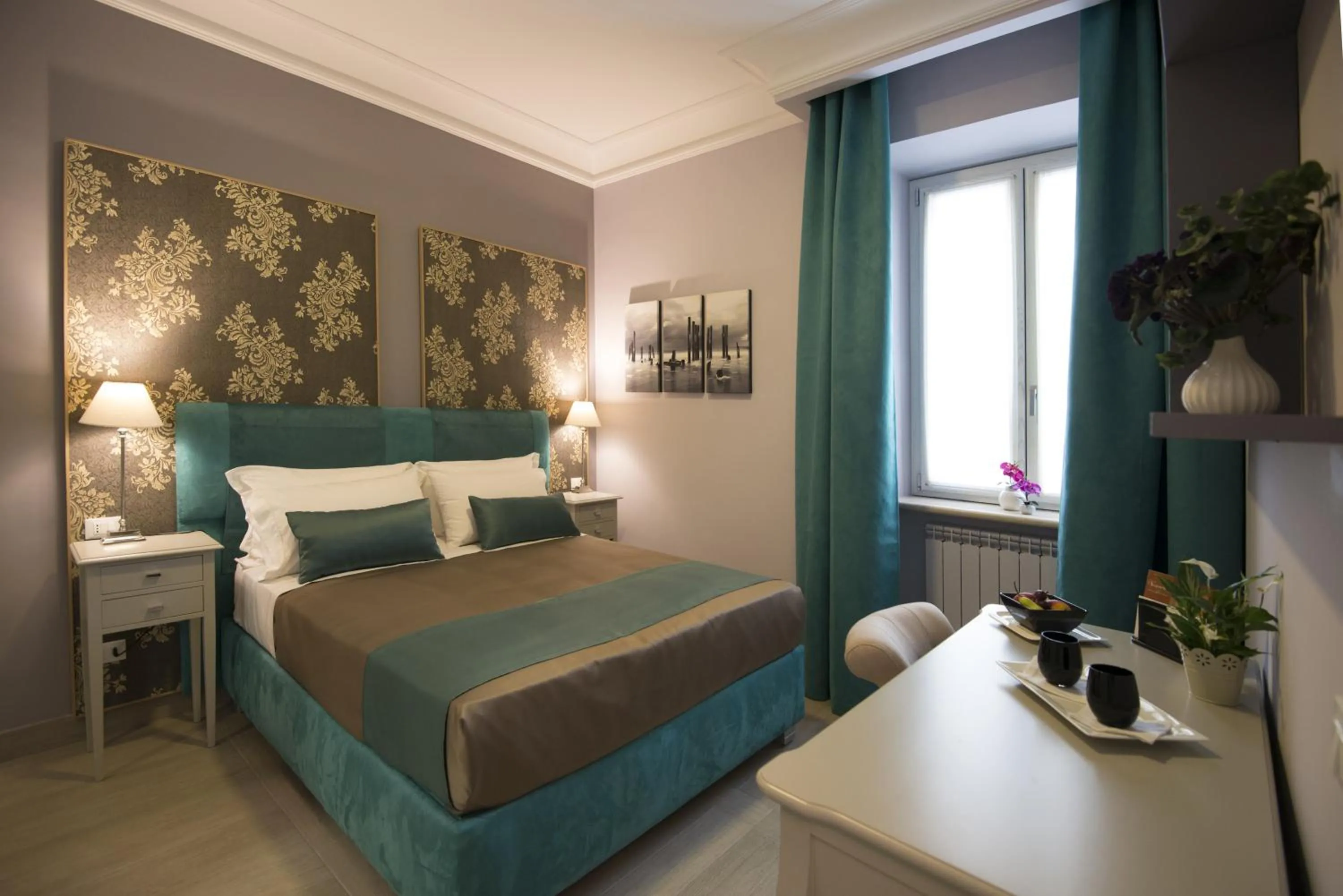 Bed in Halex room&food