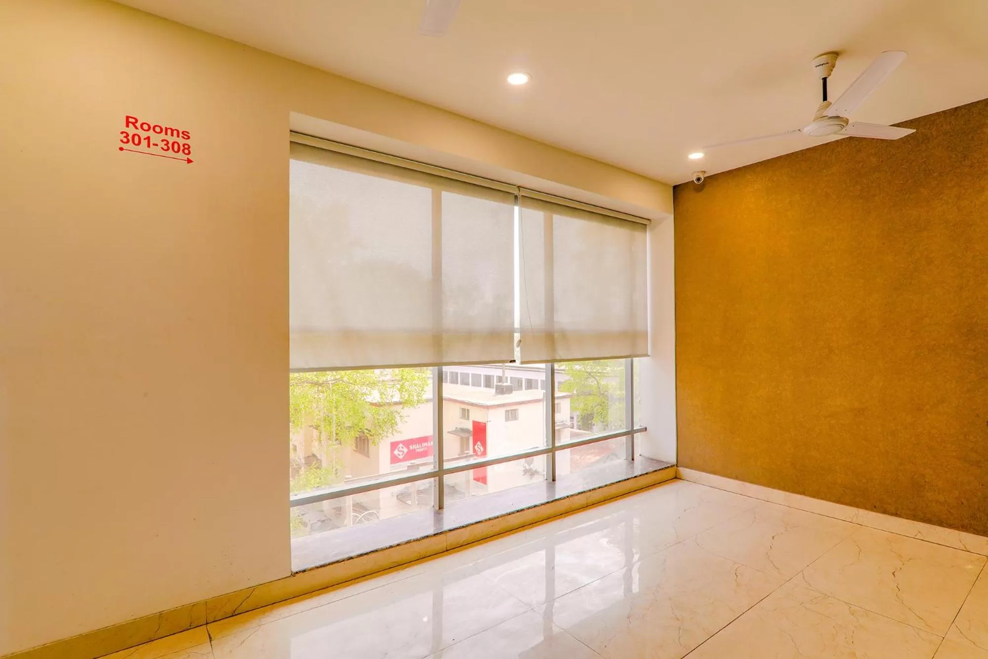 Lobby or reception in FabExpress The Mall Inn