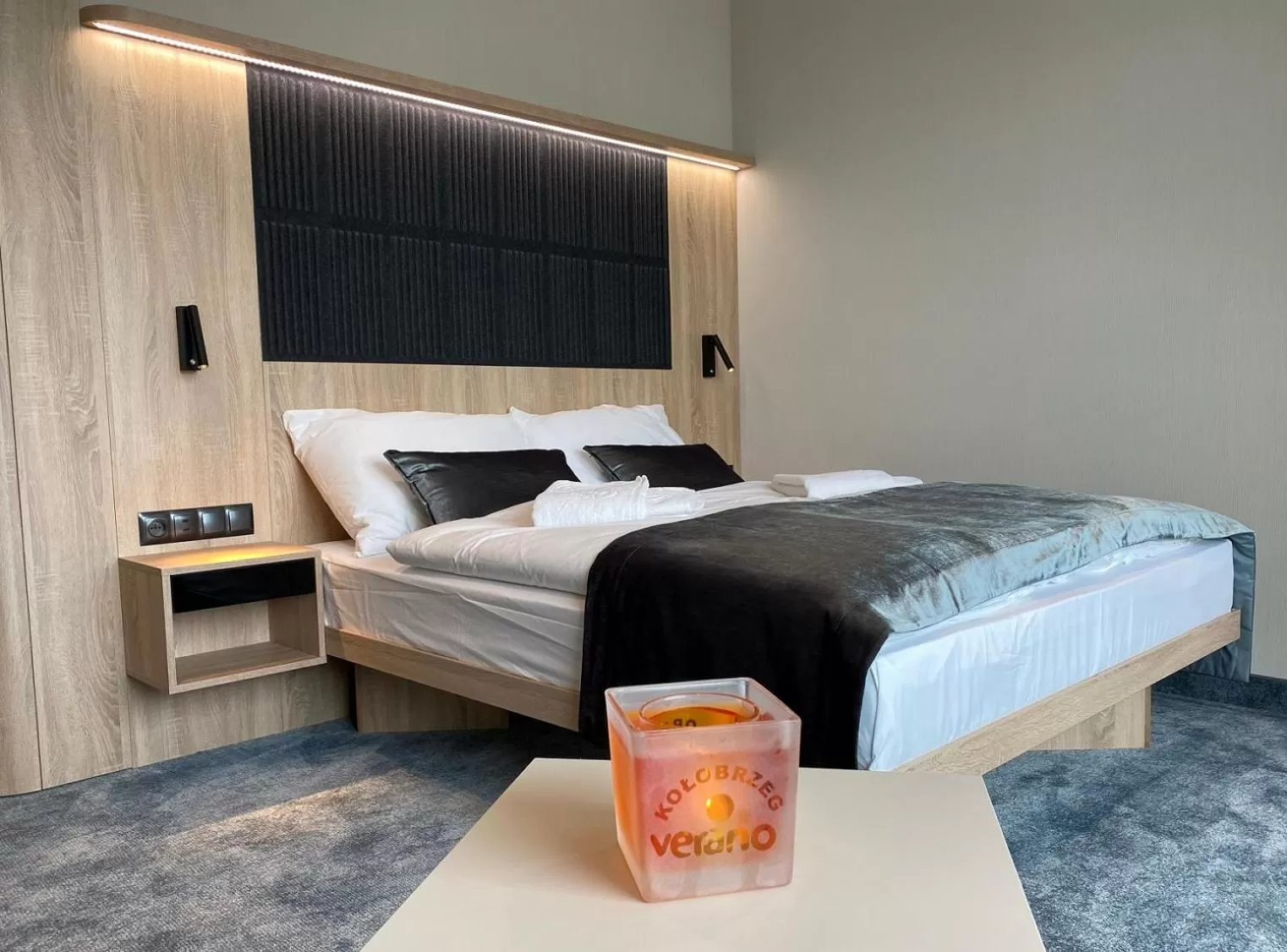 Swimming pool, Bed in Verano Centrum Zdrowia i Relaksu