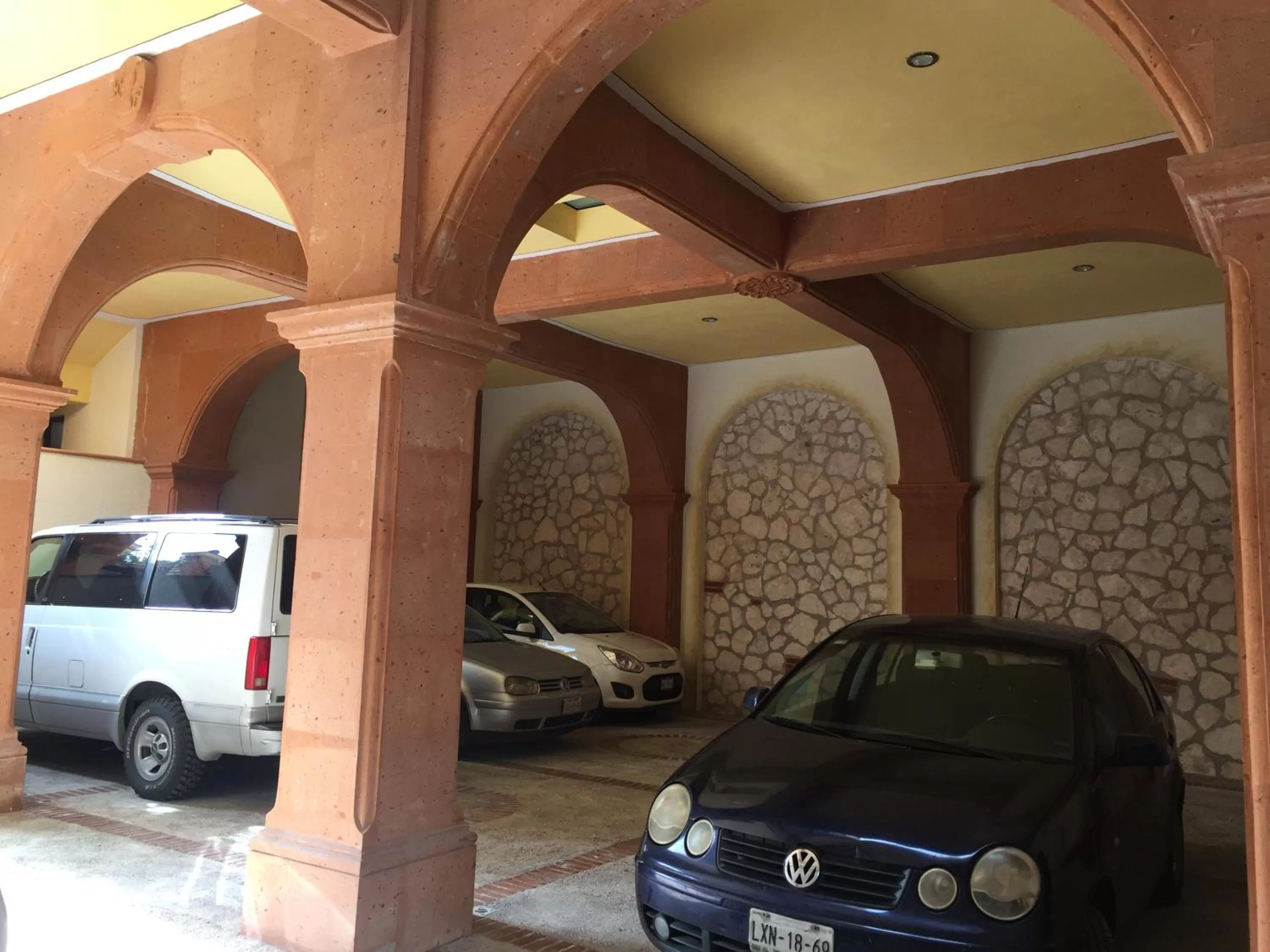 Facade/Entrance in Hotel Feregrino