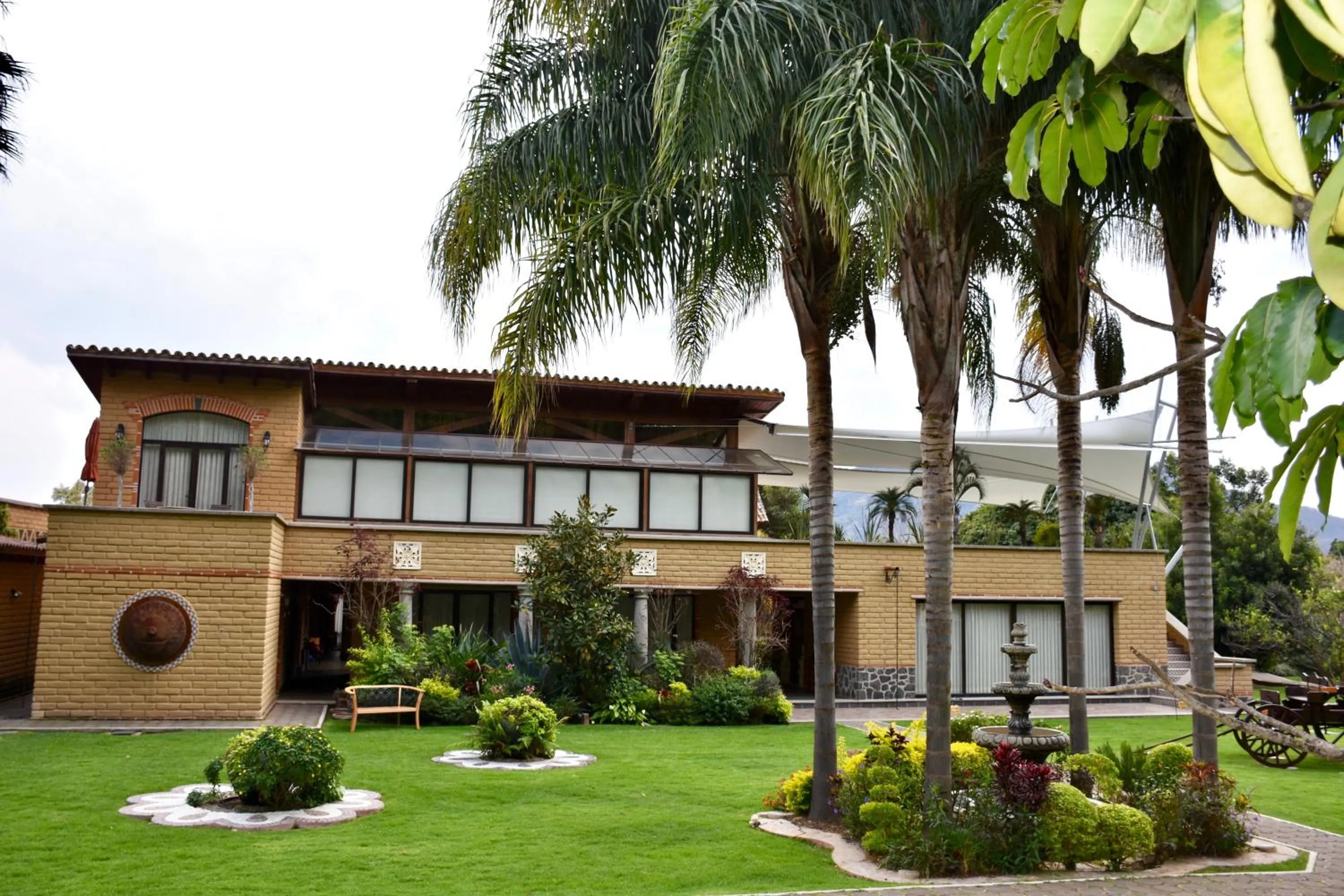 Property building in La Buena Vibra Wellness Resort & Spa