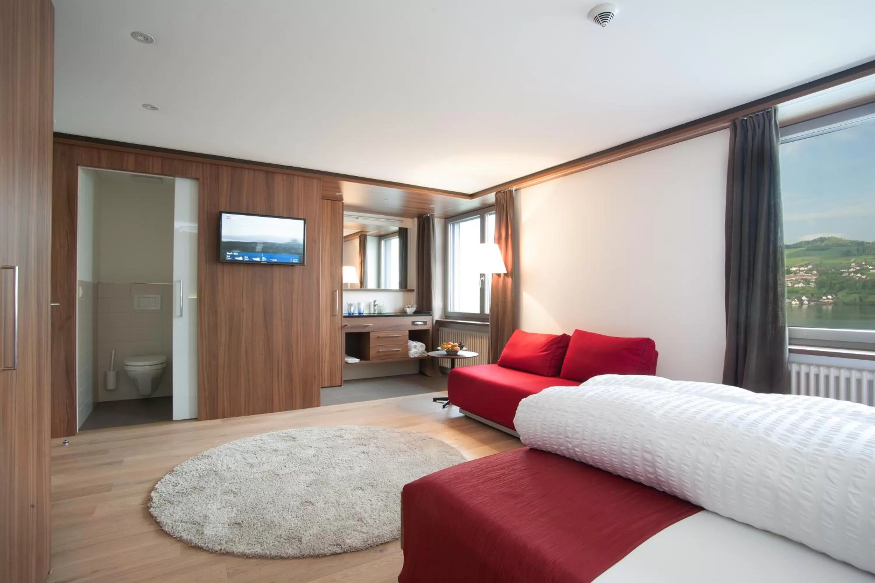 Photo of the whole room in Seehotel Delphin