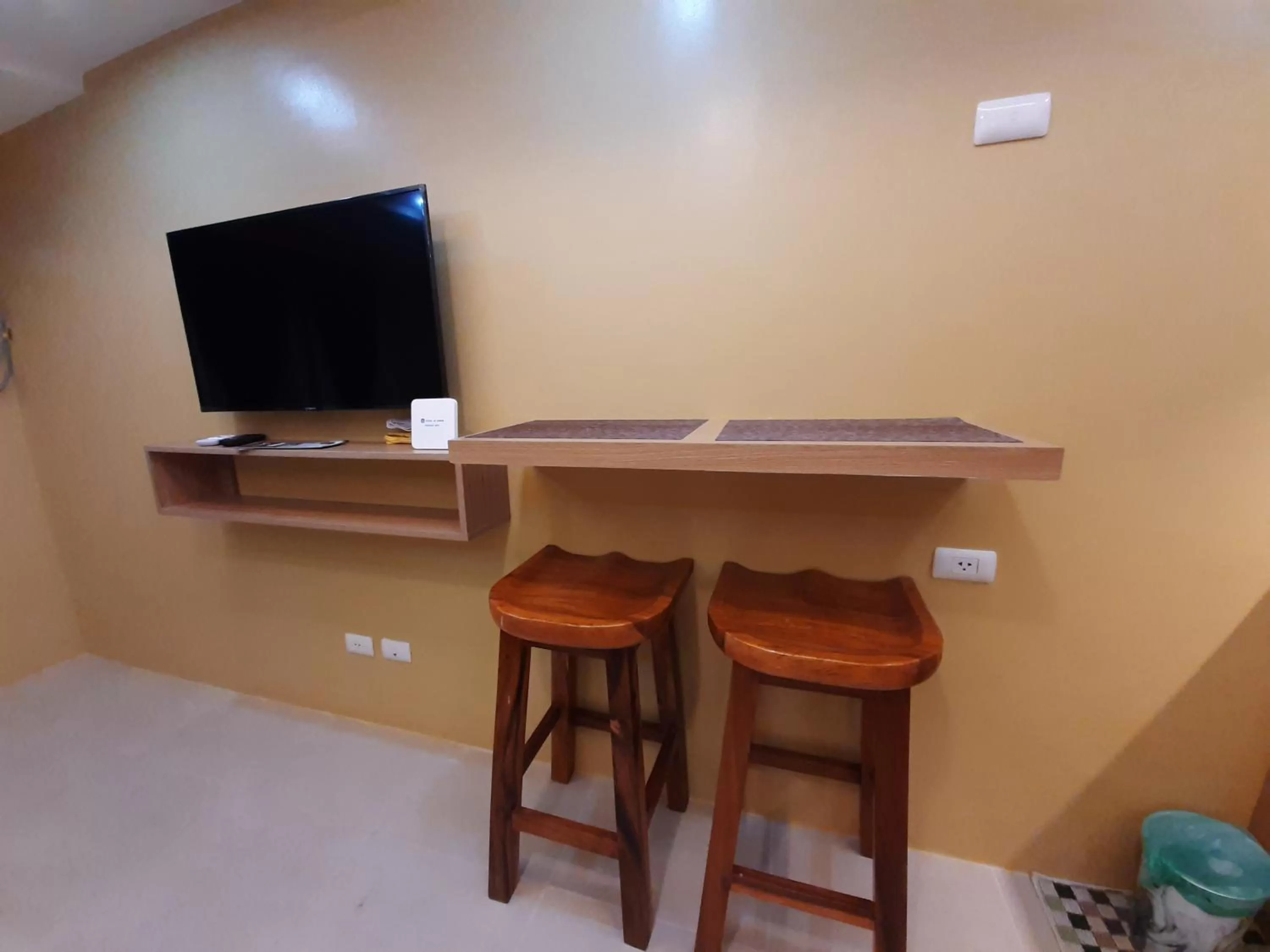 Restaurant/places to eat in 1Tagaytay