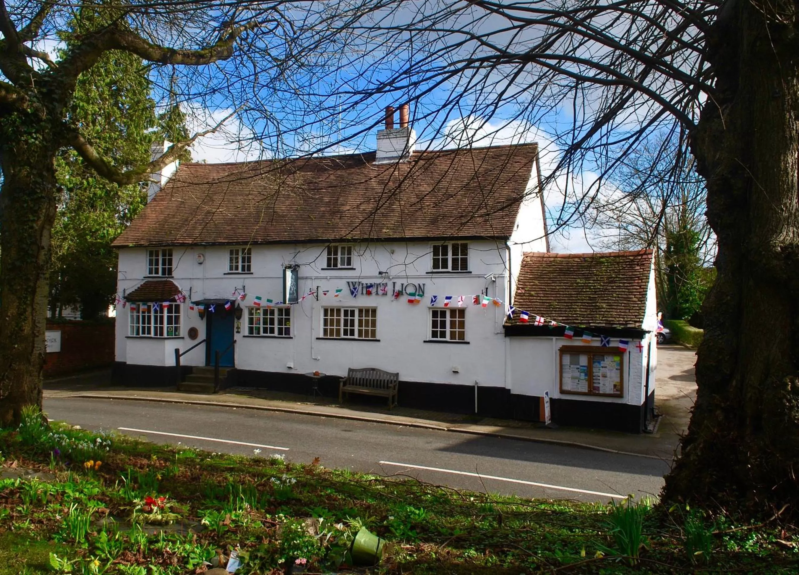 The White Lion Inn