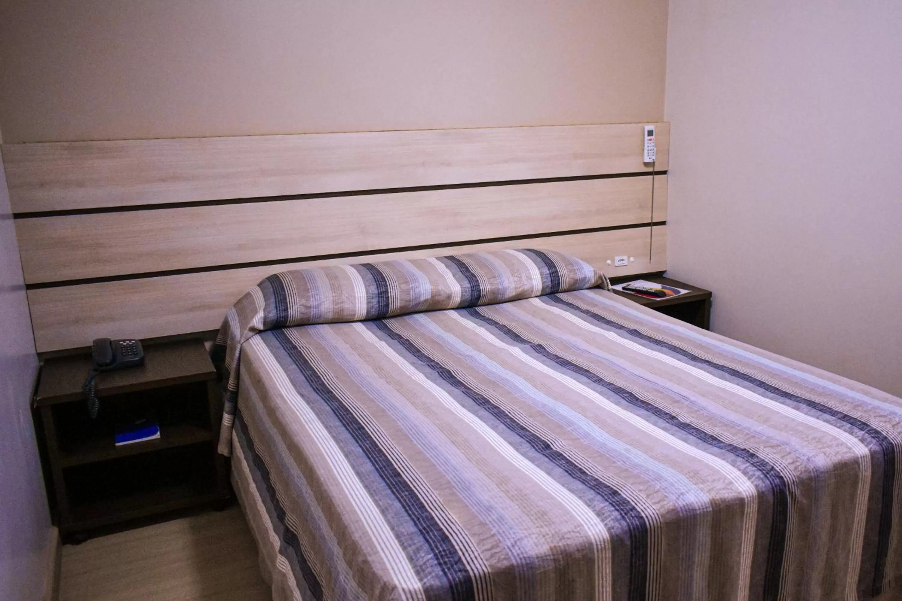 Bed in Barigui Park Hotel
