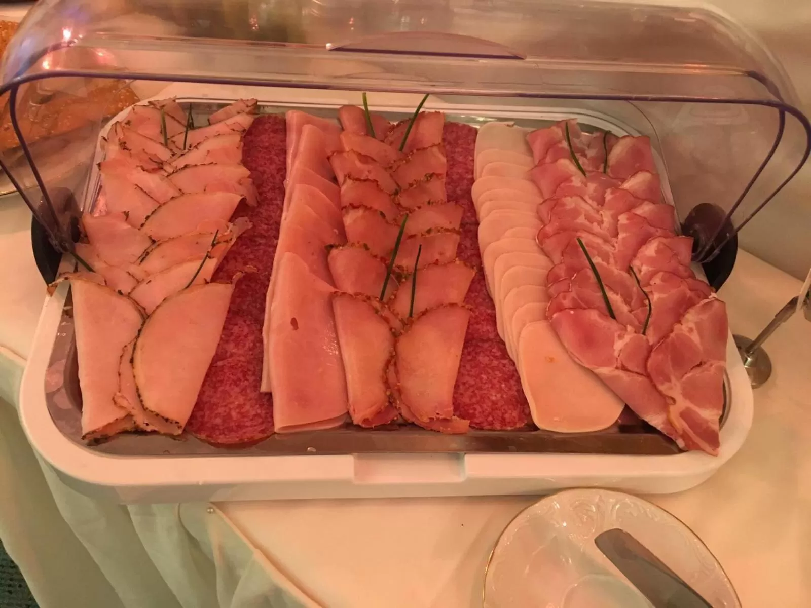 Continental breakfast in Hotel Splendid 1900