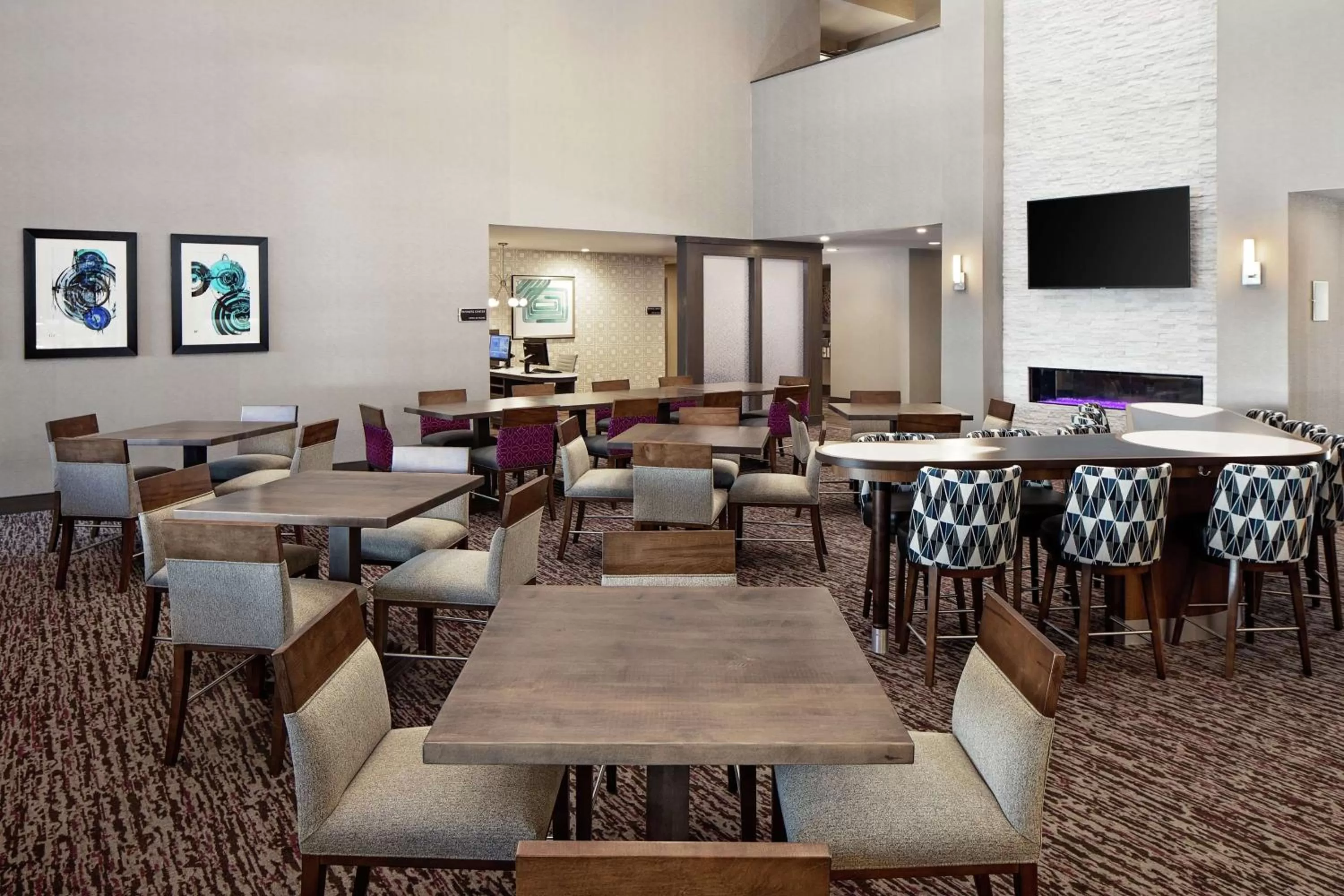 Restaurant/places to eat in Homewood Suites By Hilton Ronkonkoma