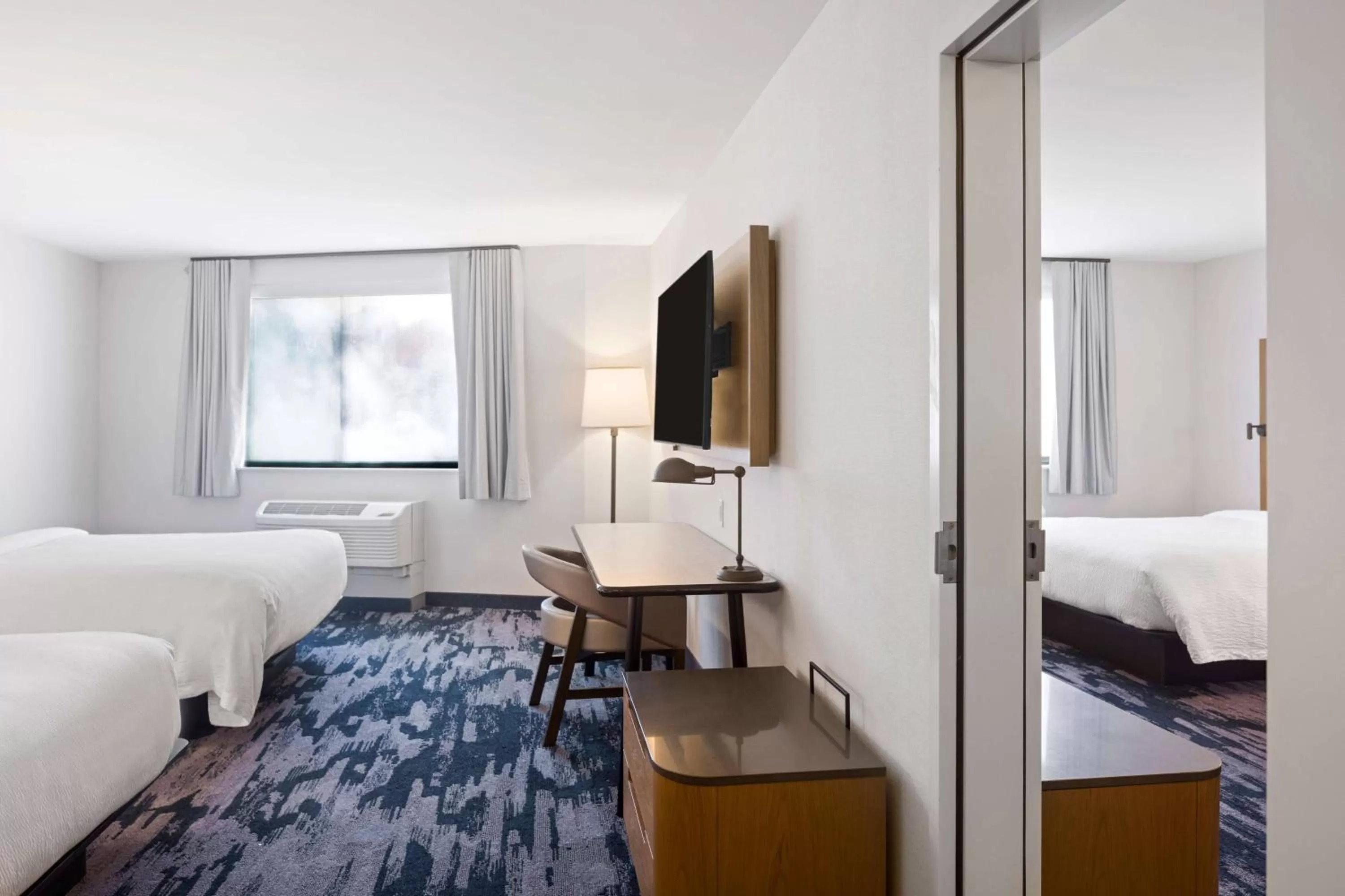 Photo of the whole room, Bed in Fairfield Inn & Suites by Marriott San Diego Pacific Beach