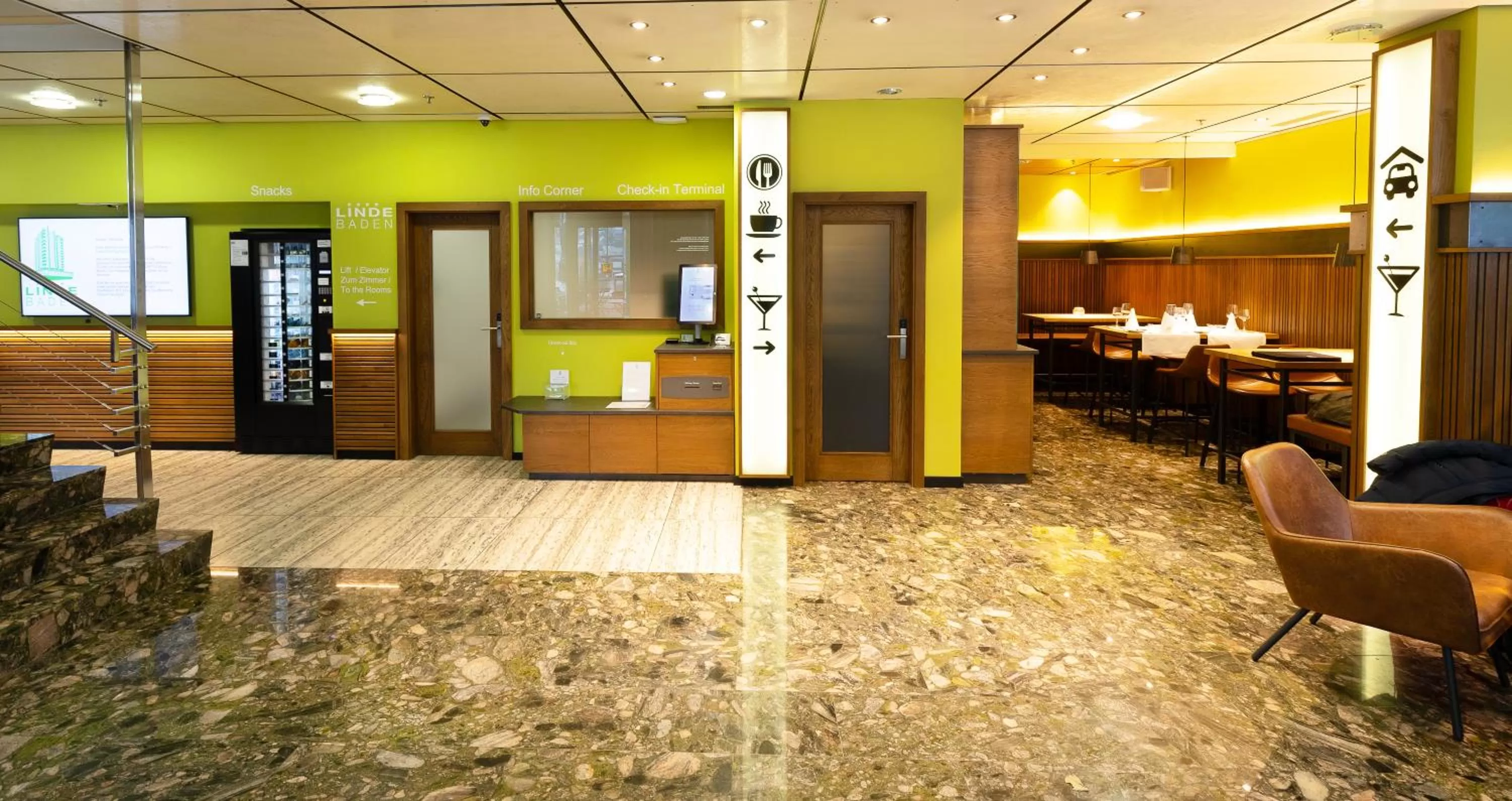 Lobby or reception in Hotel Linde - 24h Self Check-in