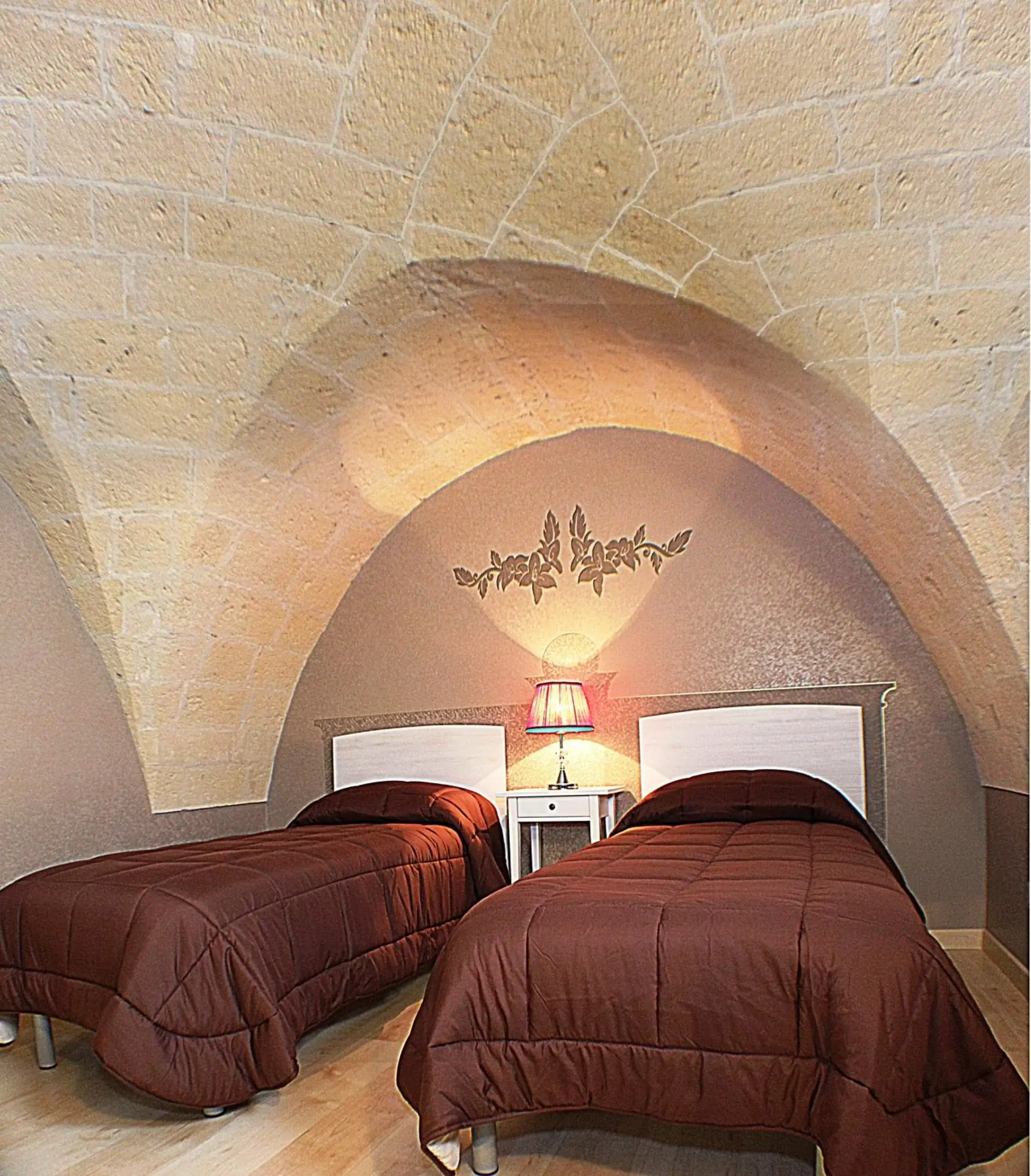 Twin Room with Private Bathroom - single occupancy in B&B Duca Orsini Twin Room with Private Bathroom - single occupancy in B&B Duca Orsini