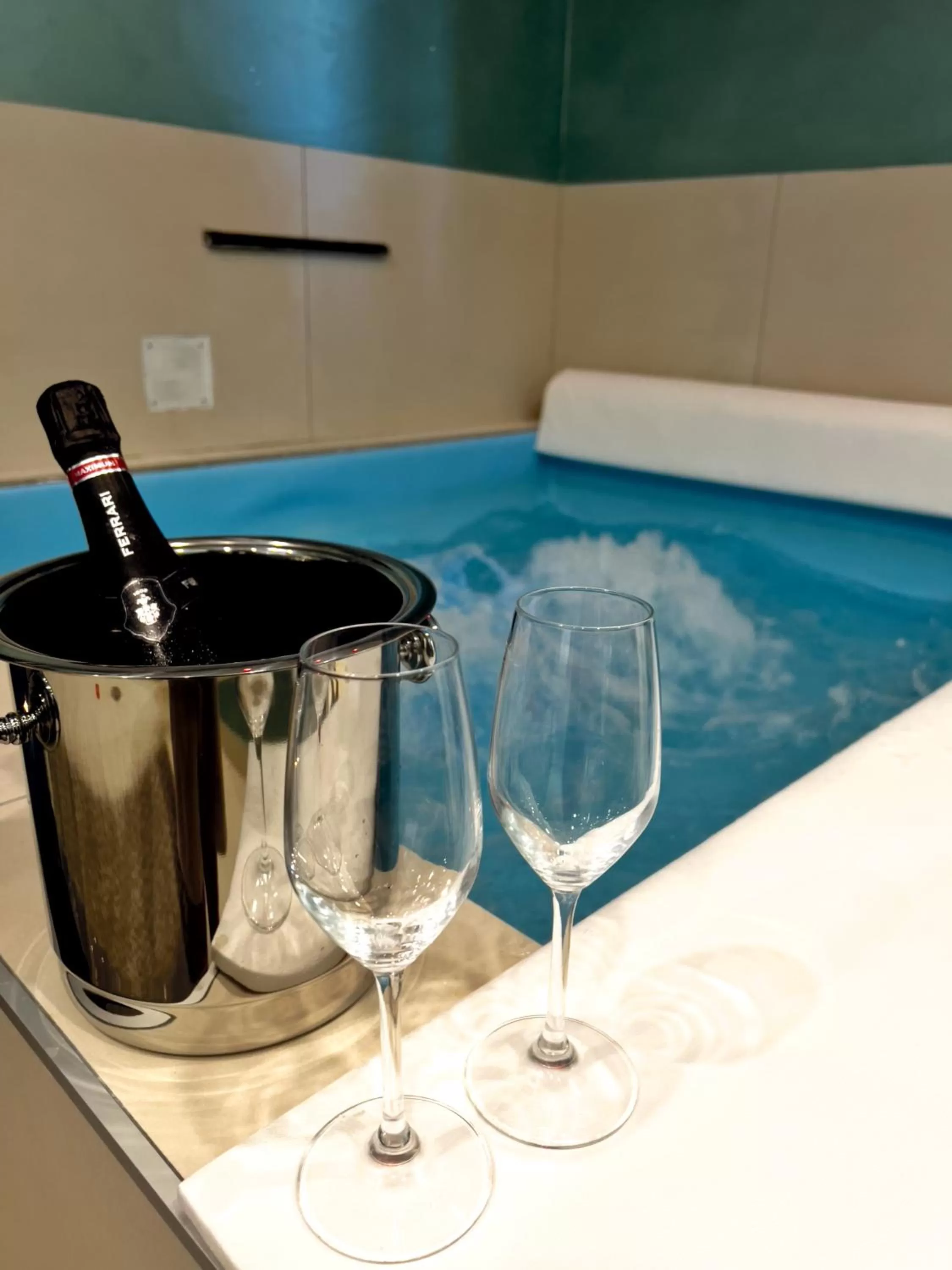 Swimming Pool in Hotel Melydà