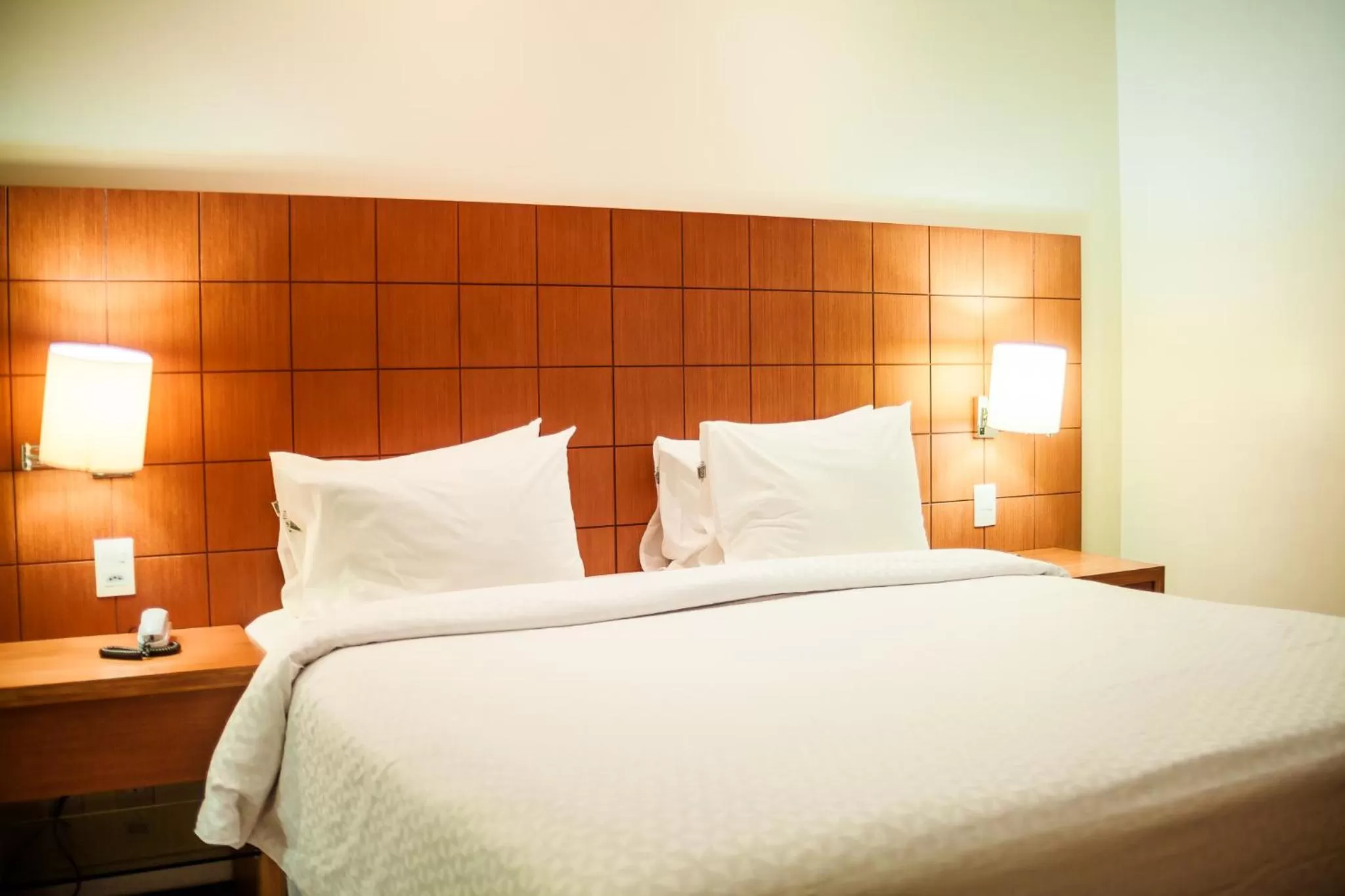 Bed in Mercure Macaé