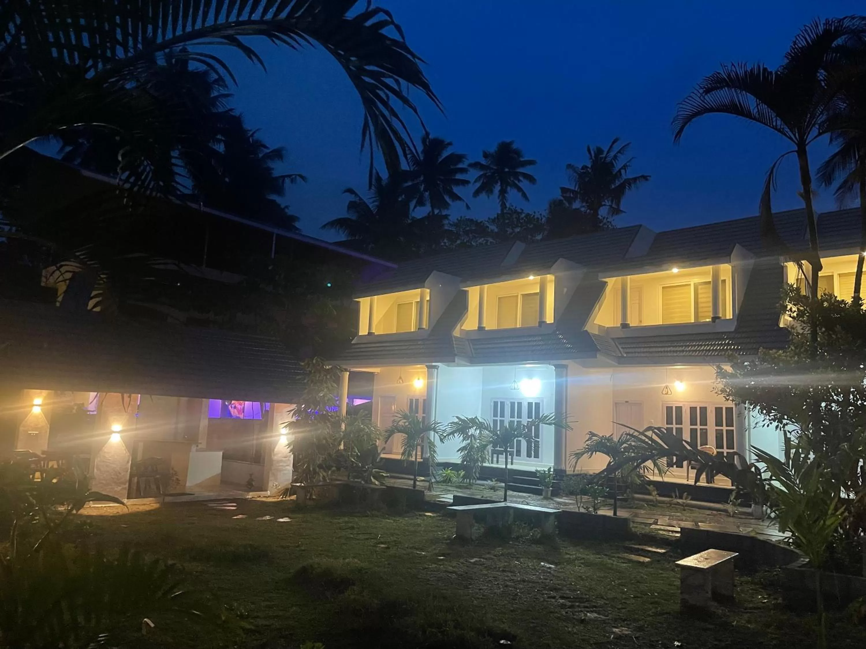 Property Building in Garden Bay Resort