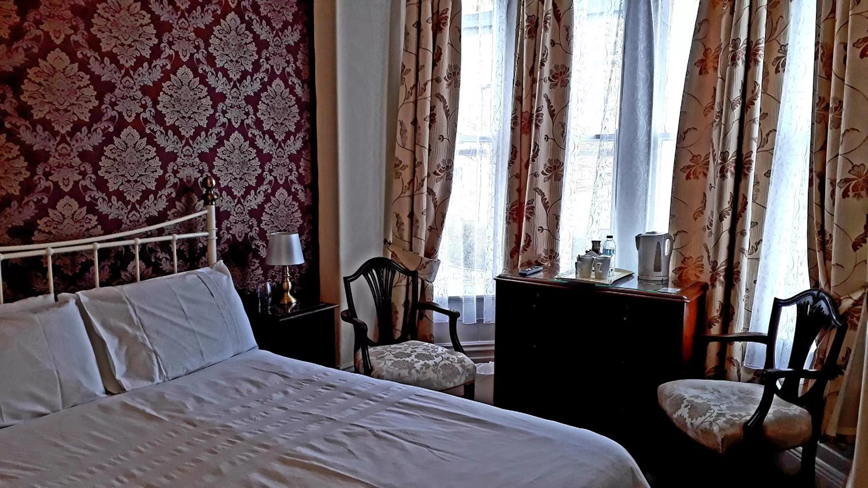 Photo of the whole room, Bed in Branstone Guest House