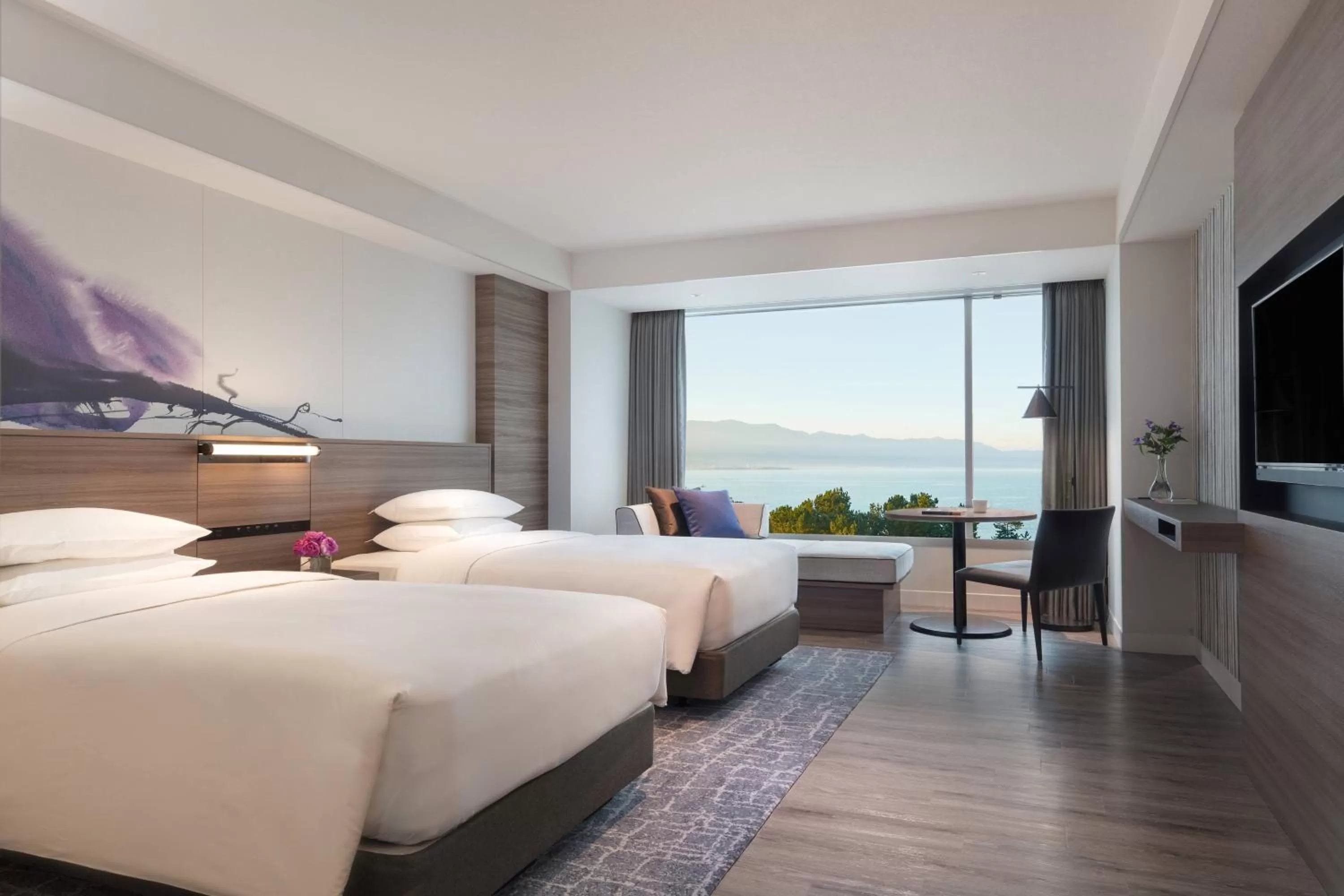 Photo of the whole room, Bed in Lake Biwa Marriott Hotel