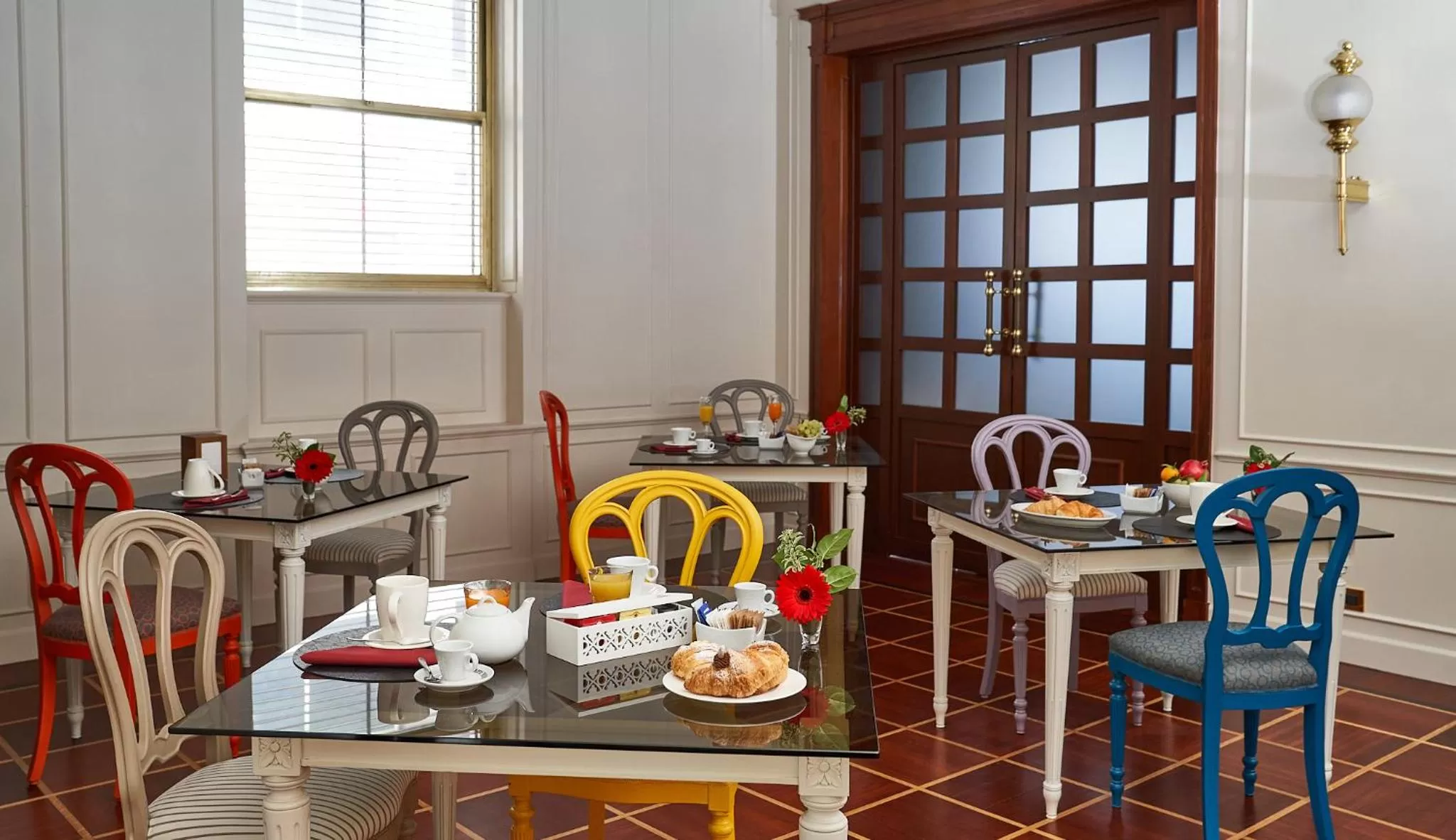 Breakfast in Hotel Astoria