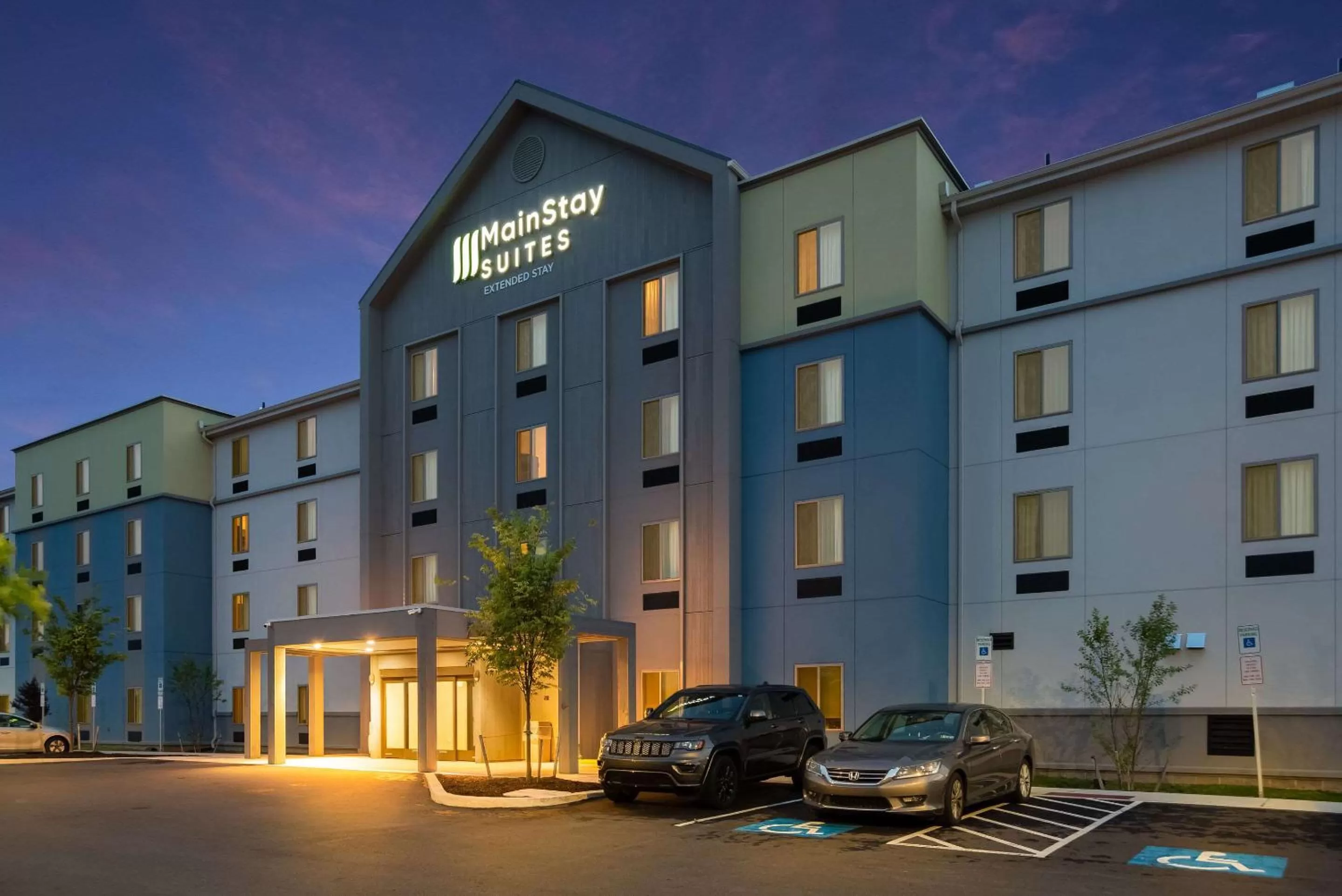 Property building in MainStay Suites Carlisle - Harrisburg